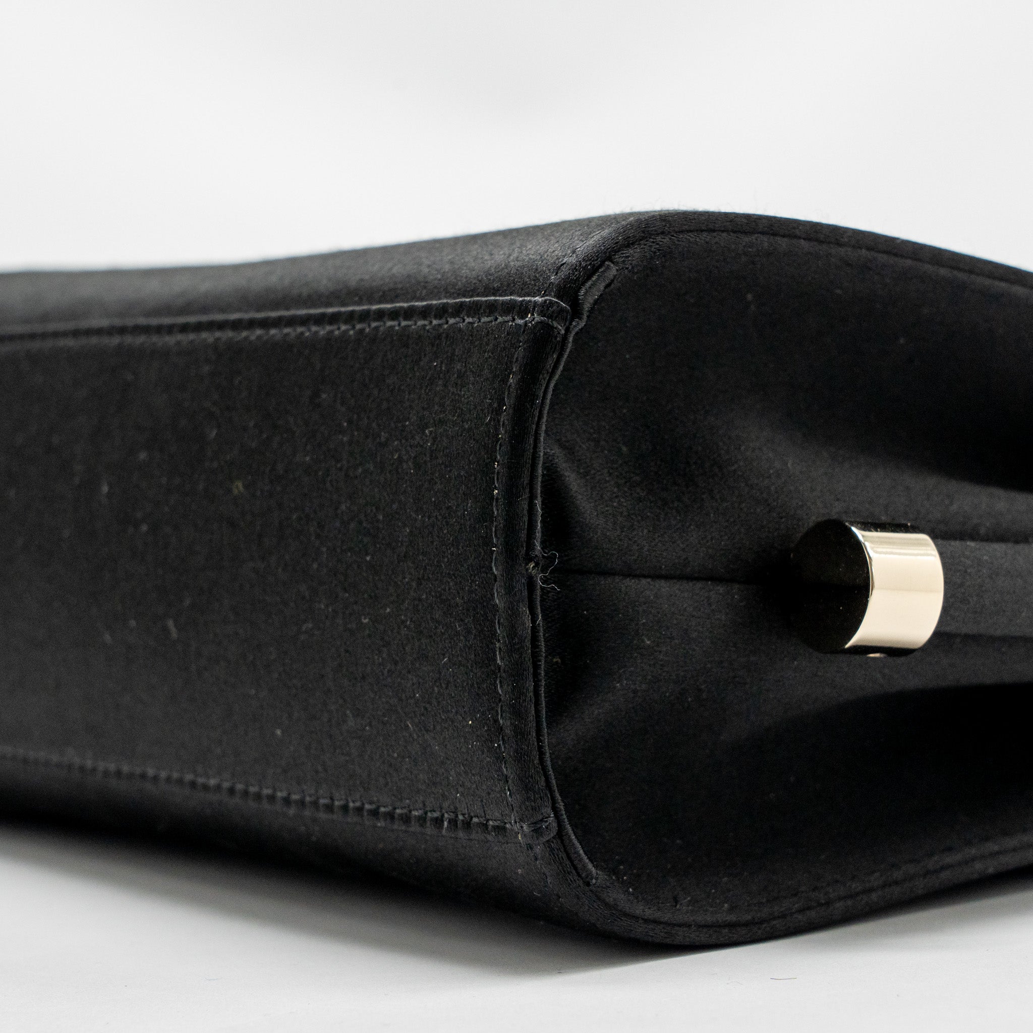 ROGER VIVIER MISS VIV MINI BAG SATIN BLACK LGHW