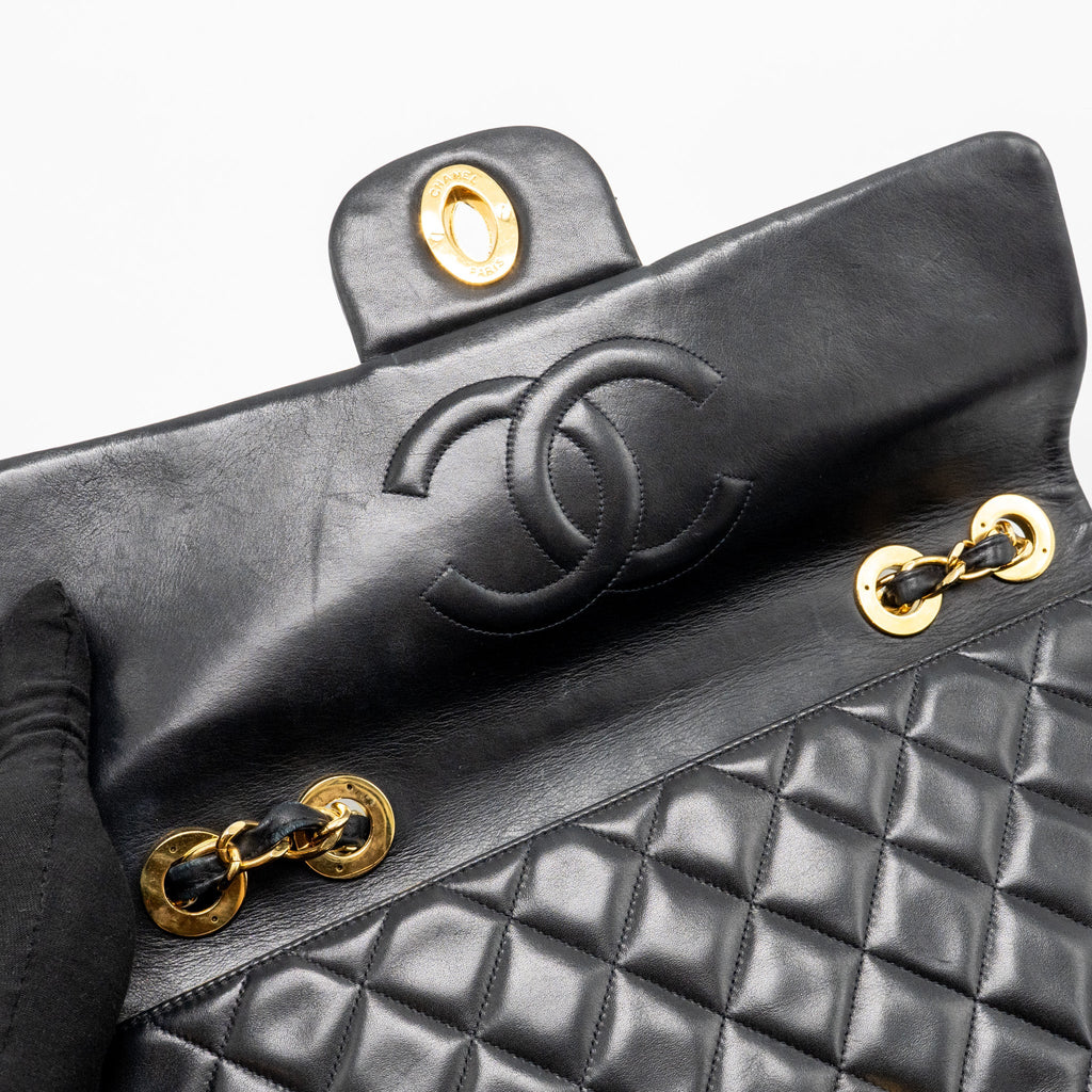 CHANEL VINTAGE CLASSIC FLAP JUMBO BAG CALFSKIN BLACK GHW