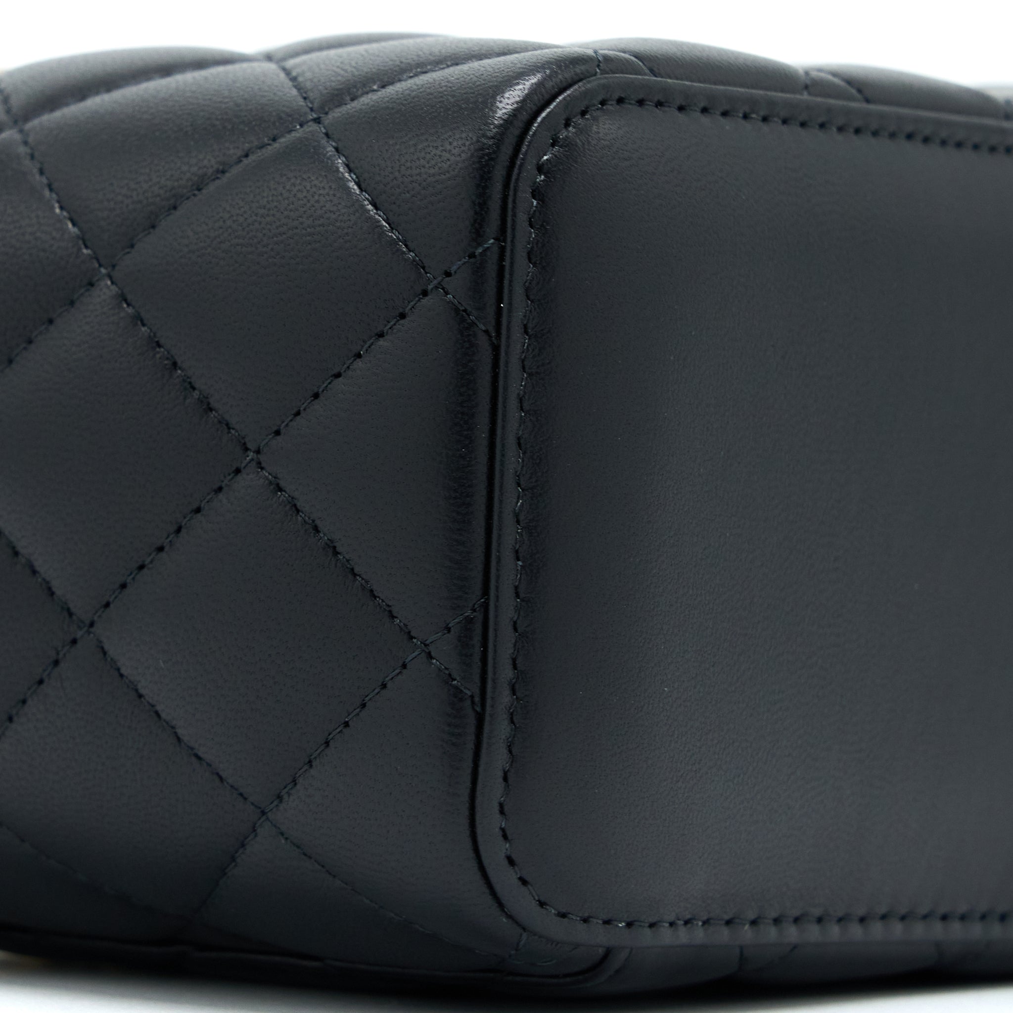 CHANEL PEARL CRUSH LONG VANITY LAMBSKIN BLACK GHW