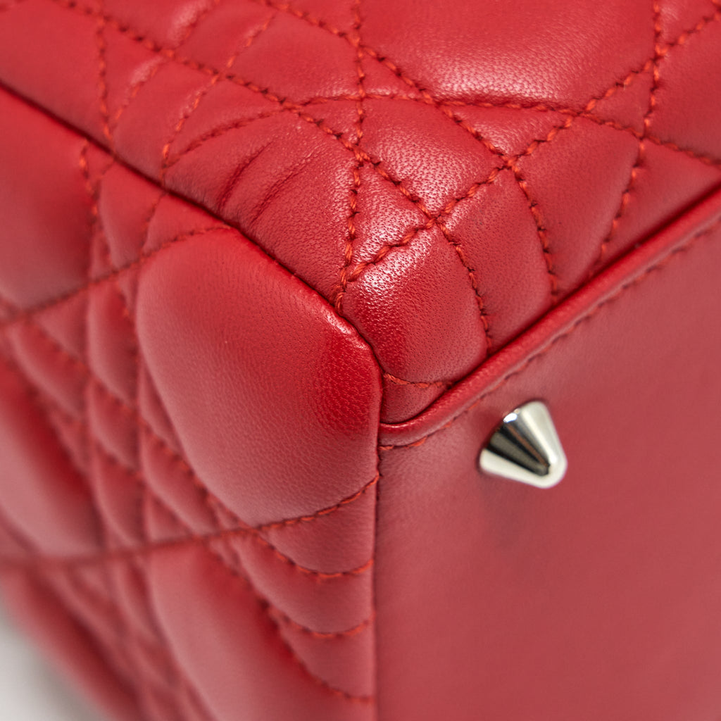 DIOR LADY DIOR BAG MEDIUM FUCHSIA LAMBSKIN RED SHW