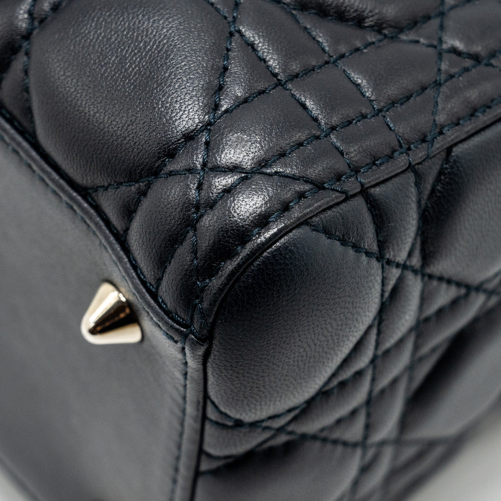 DIOR MEDIUM LADY DIOR LAMBSKIN DARK BLUE SHW
