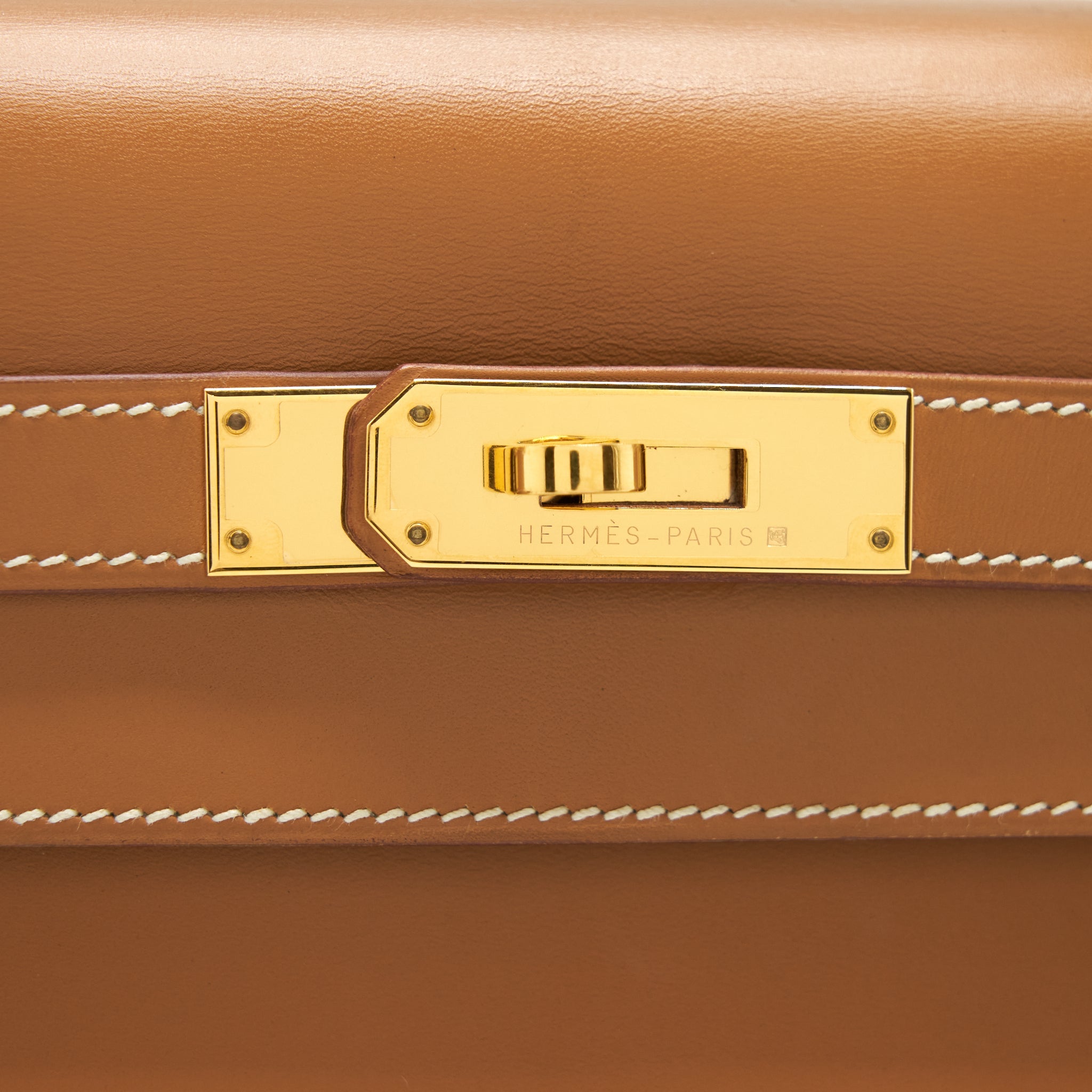 HERMES VINTAGE KELLY 32 BOX LEATHER NATURAL SABLE GHW