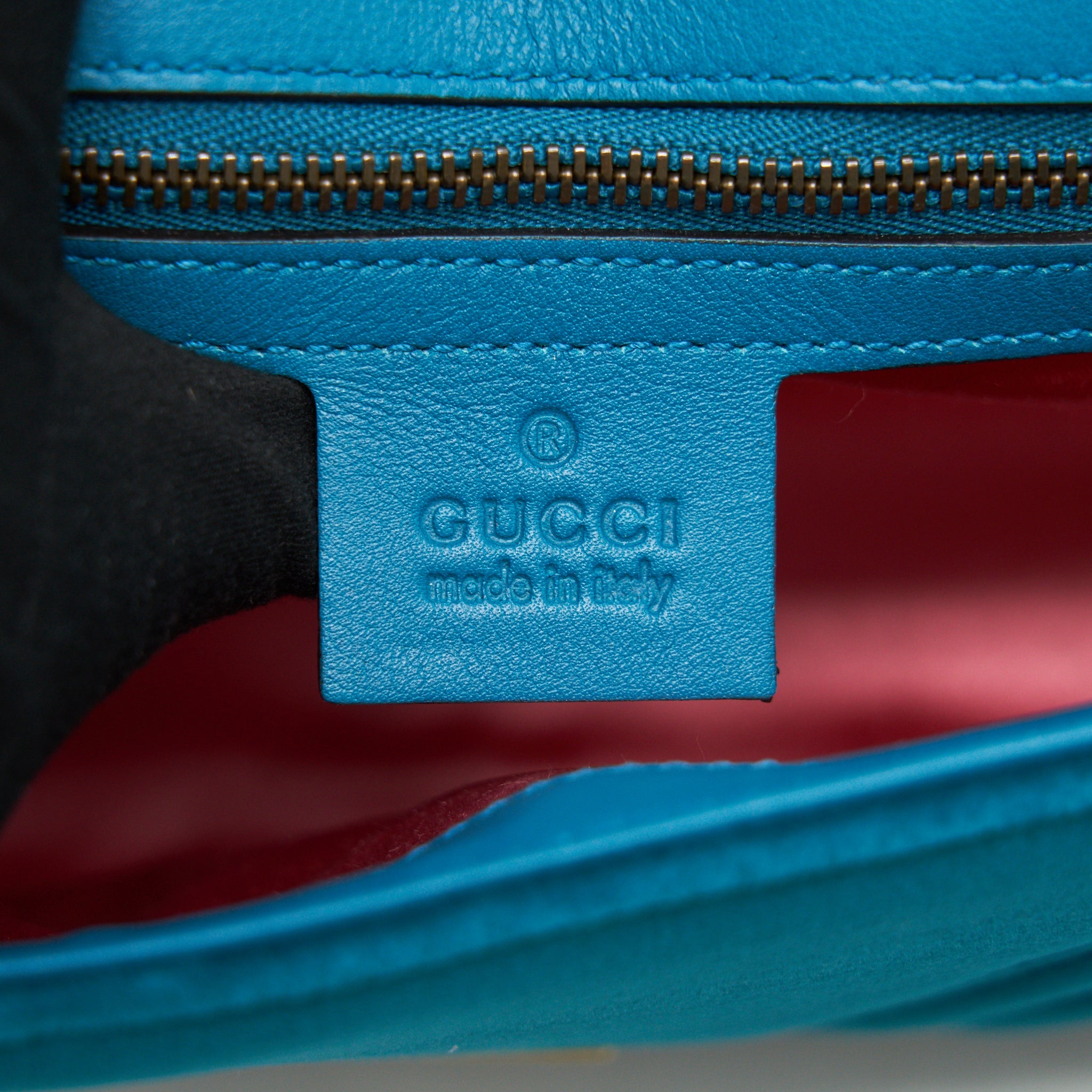 GUCCI MINI MARMONT FLAP BAG VELVET GREEN