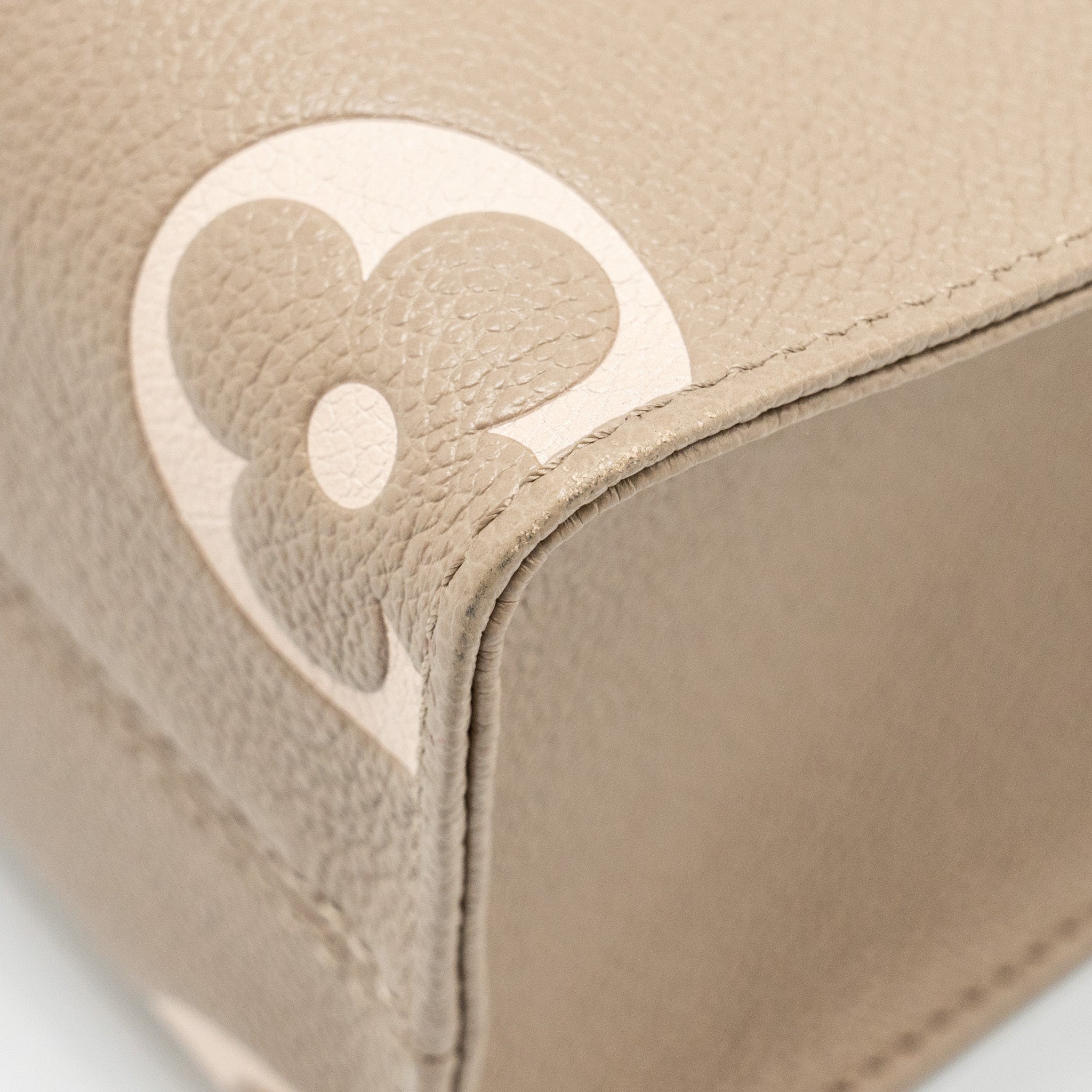 LOUIS VUITTON ONTHEGO PM BICOLOUR MONOGRAM EMPREINTE LEATHER TOURTERELLE/CREME GHW