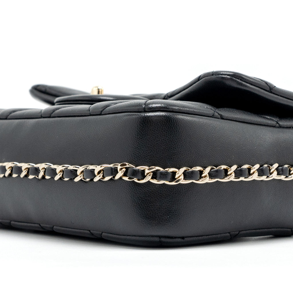 CHANEL QUILTED FLAP BAG WITH PEARL CHAIN LAMBSKIN BLACK LGHW