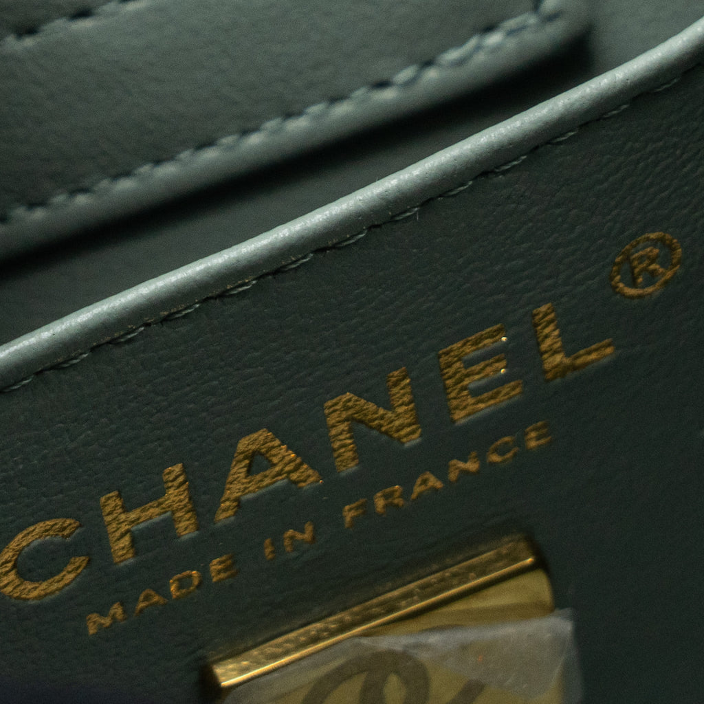 CHANEL 23C MINI BUCKET TOTE BAG CAVIAR LIGHT GREY LGHW (MICROCHIP)