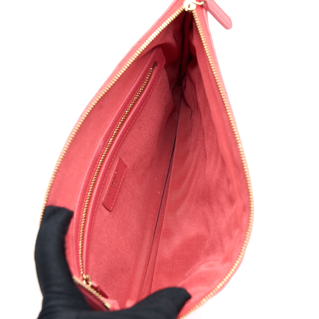 CHANEL CHEVRON CLUTCH LAMBSKIN PINK LGHW