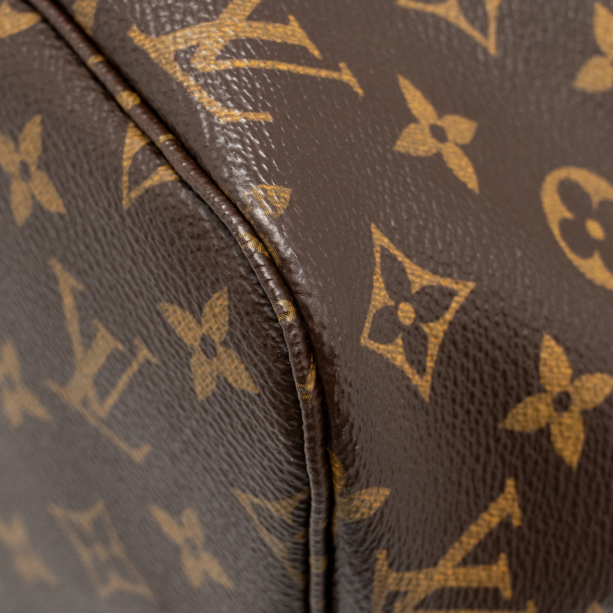 LOUIS VUITTON NEVERFULL MM TOTEM LIMITED EDITION MONOGRAM CANVAS MULITCOLOUR GHW