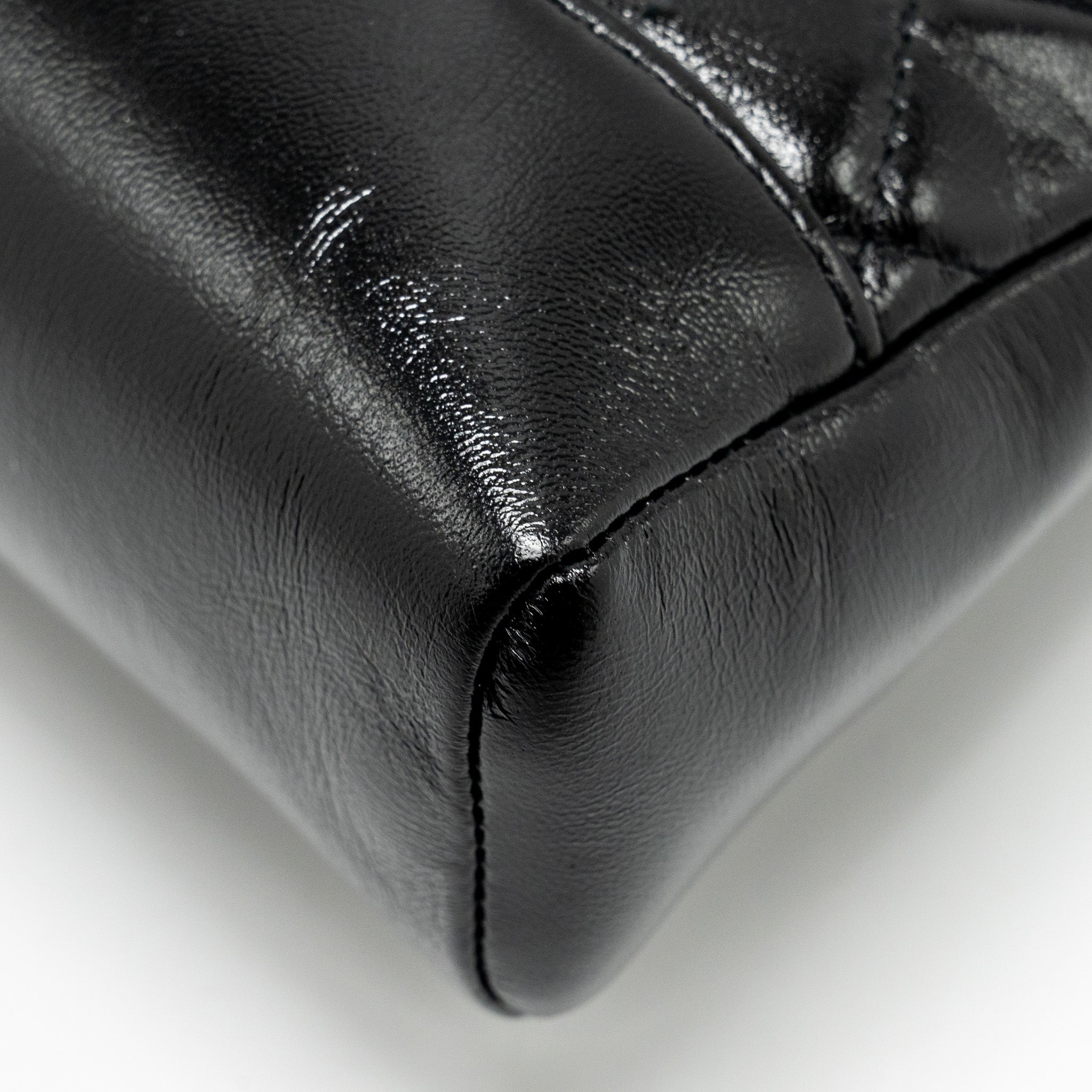 CHANEL MINI 31 BAG SHINY LAMBSKIN BLACK LGHW (MICROCHIP)