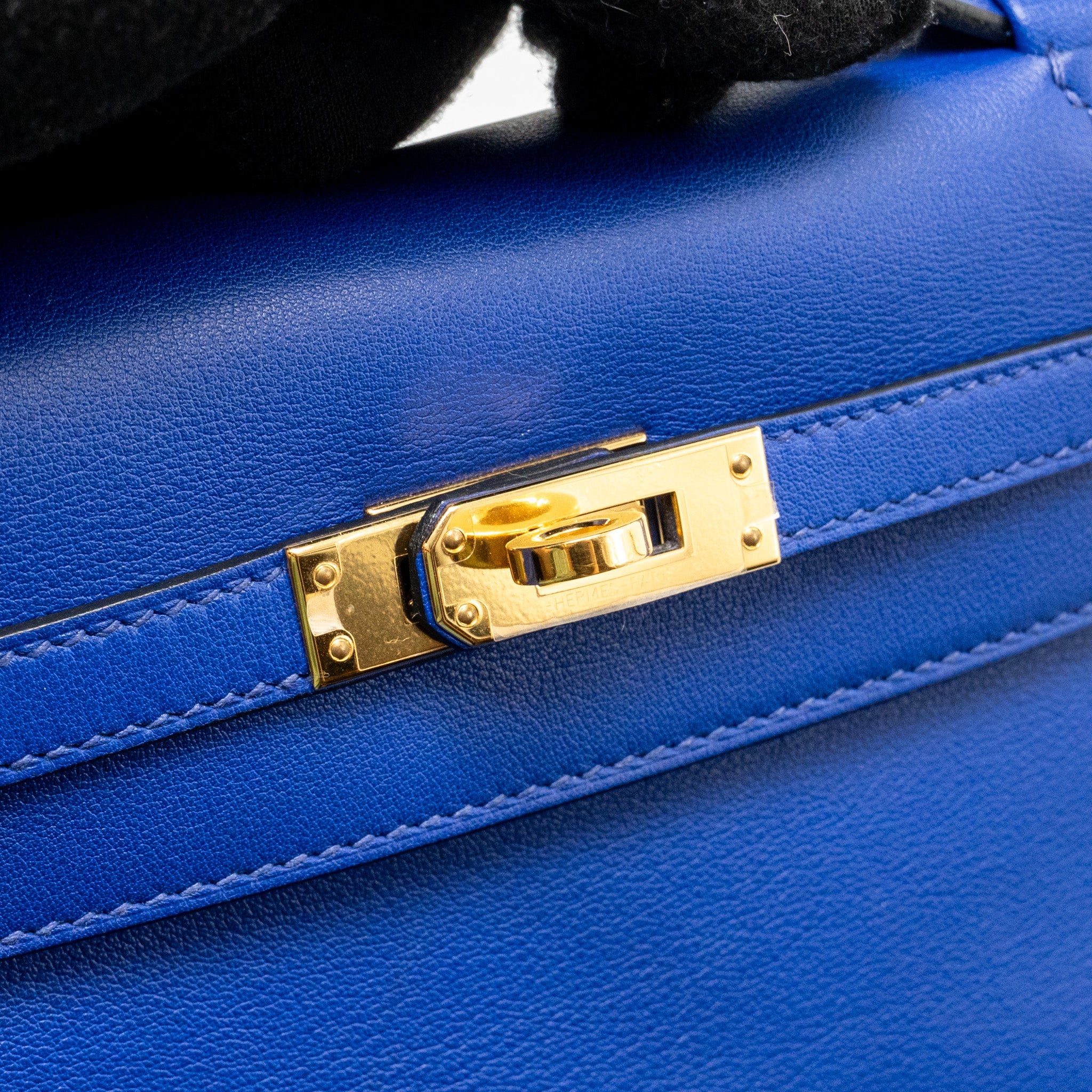 HERMES KELLY POCHETTE SWIFT BLUE ELECTRIC GHW
