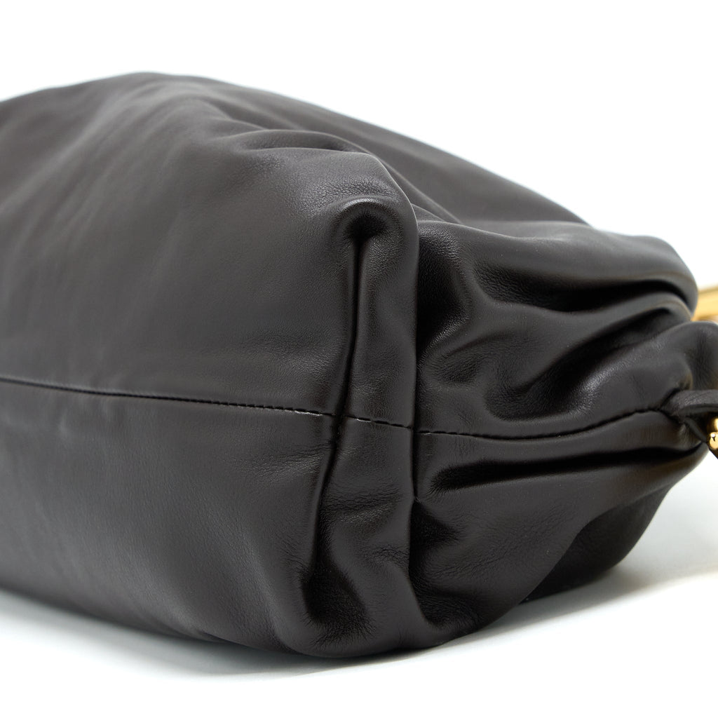 BOTTEGA VENETA CHAIN POUCH CALFSKIN FONDANT GHW