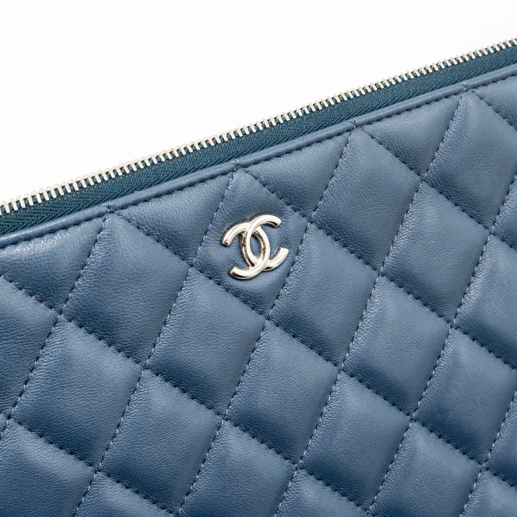 CHANEL CLASSIC QUILTED LARGE CLUTCH BAG LAMBSKIN NAVY SHW