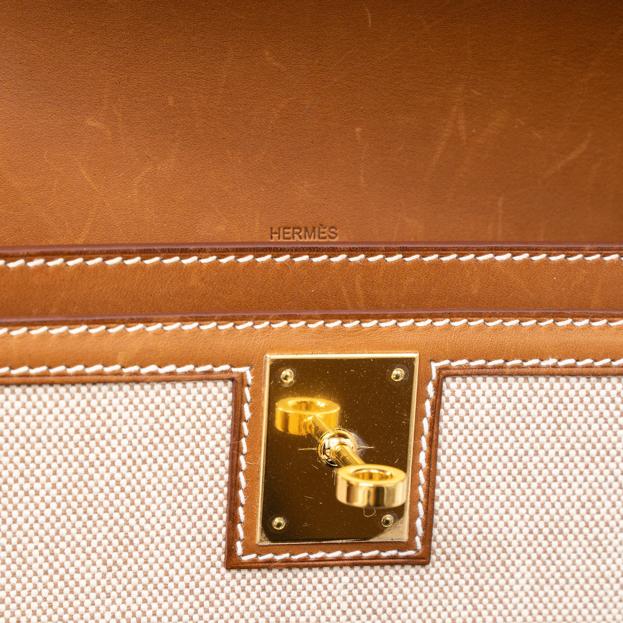 HERMES POCHETTE KELLY DEPECHES 25 CANVAS AND BARENIA, ECRU/ BEIGE / FAUVE GHW