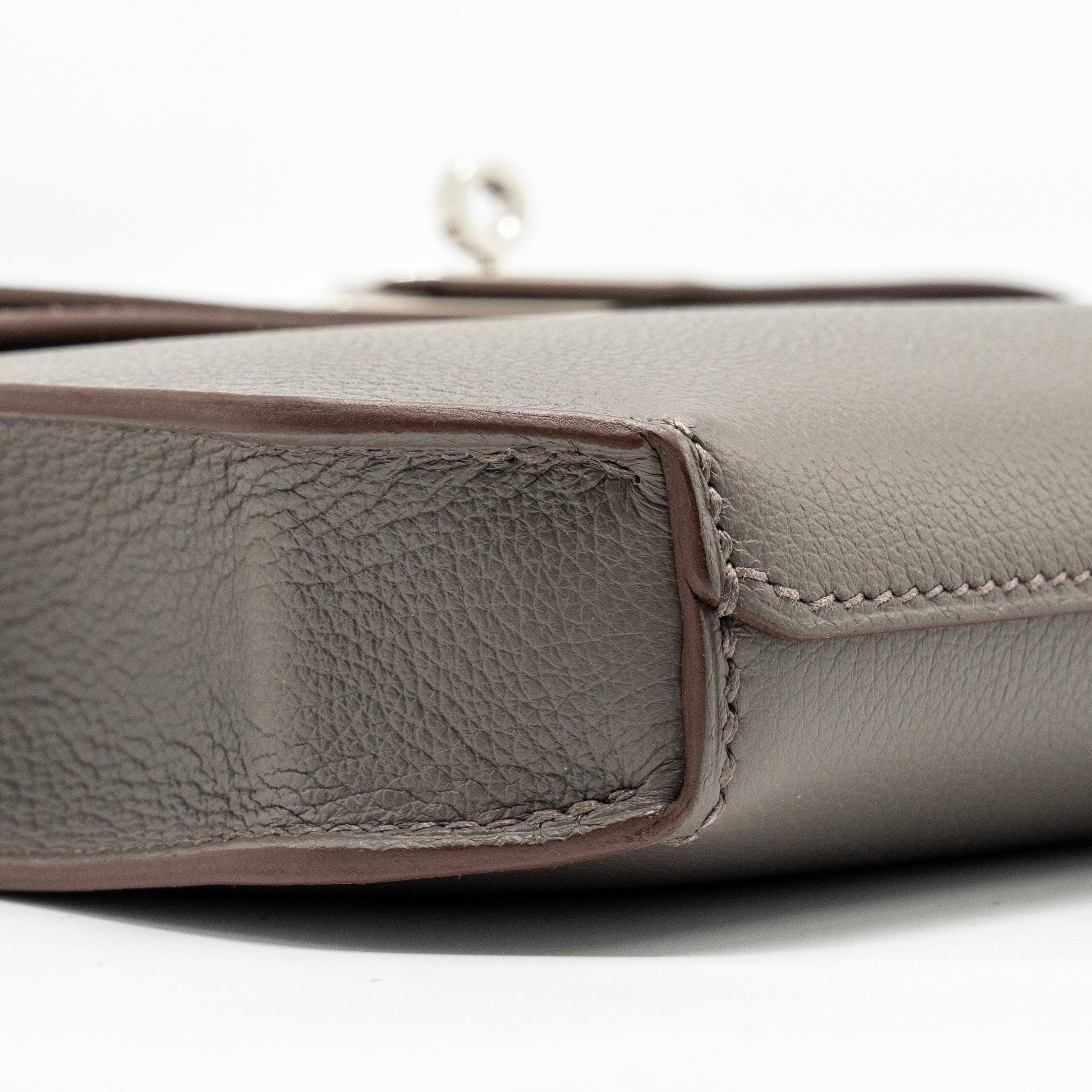HERMES POCHETTE KELLY DEPECHES 25 EVERCOLOR 8F GRIS ETAIN SHW