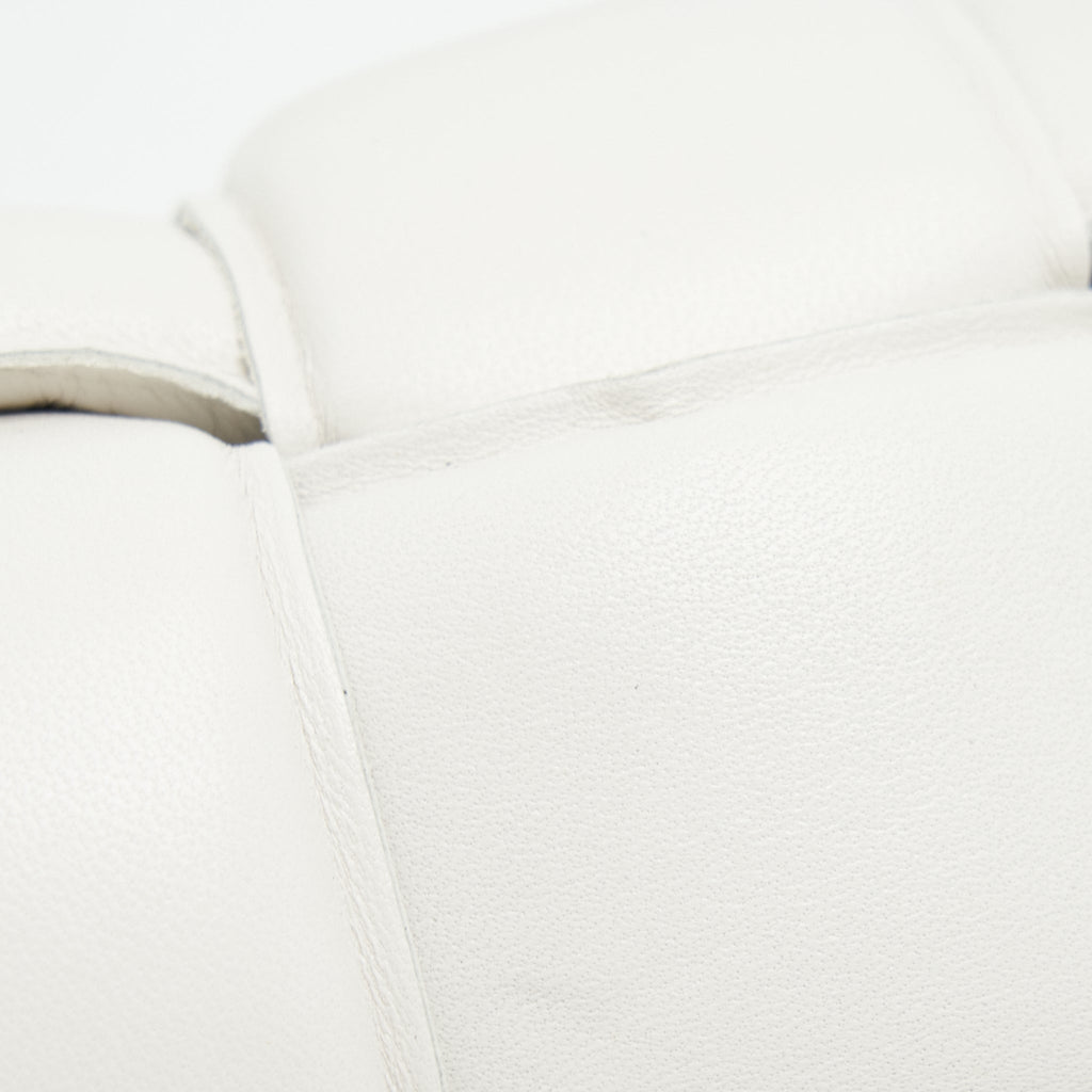 BOTTEGA VENETA PADDED CASSETTE BAG WHITE