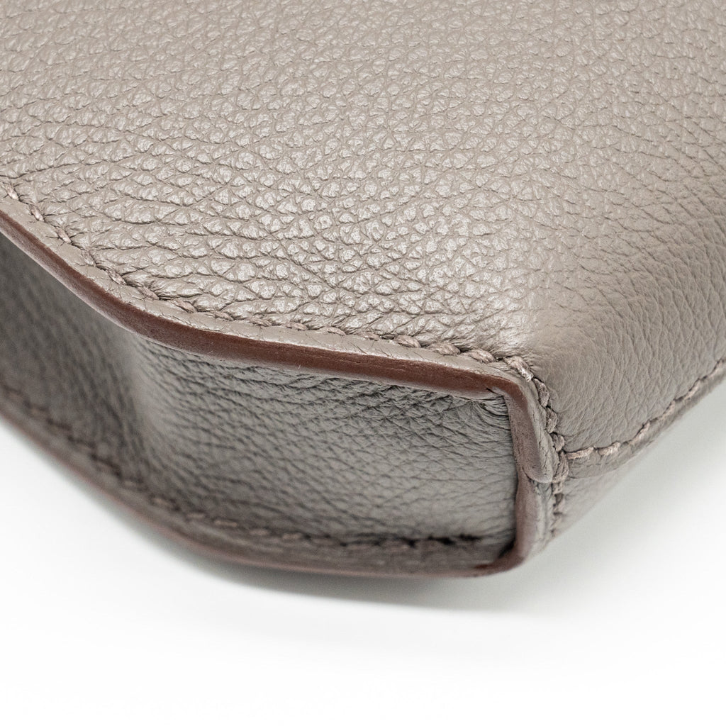HERMES POCHETTE KELLY DEPECHES 25 EVERCOLOR 8F GRIS ETAIN SHW