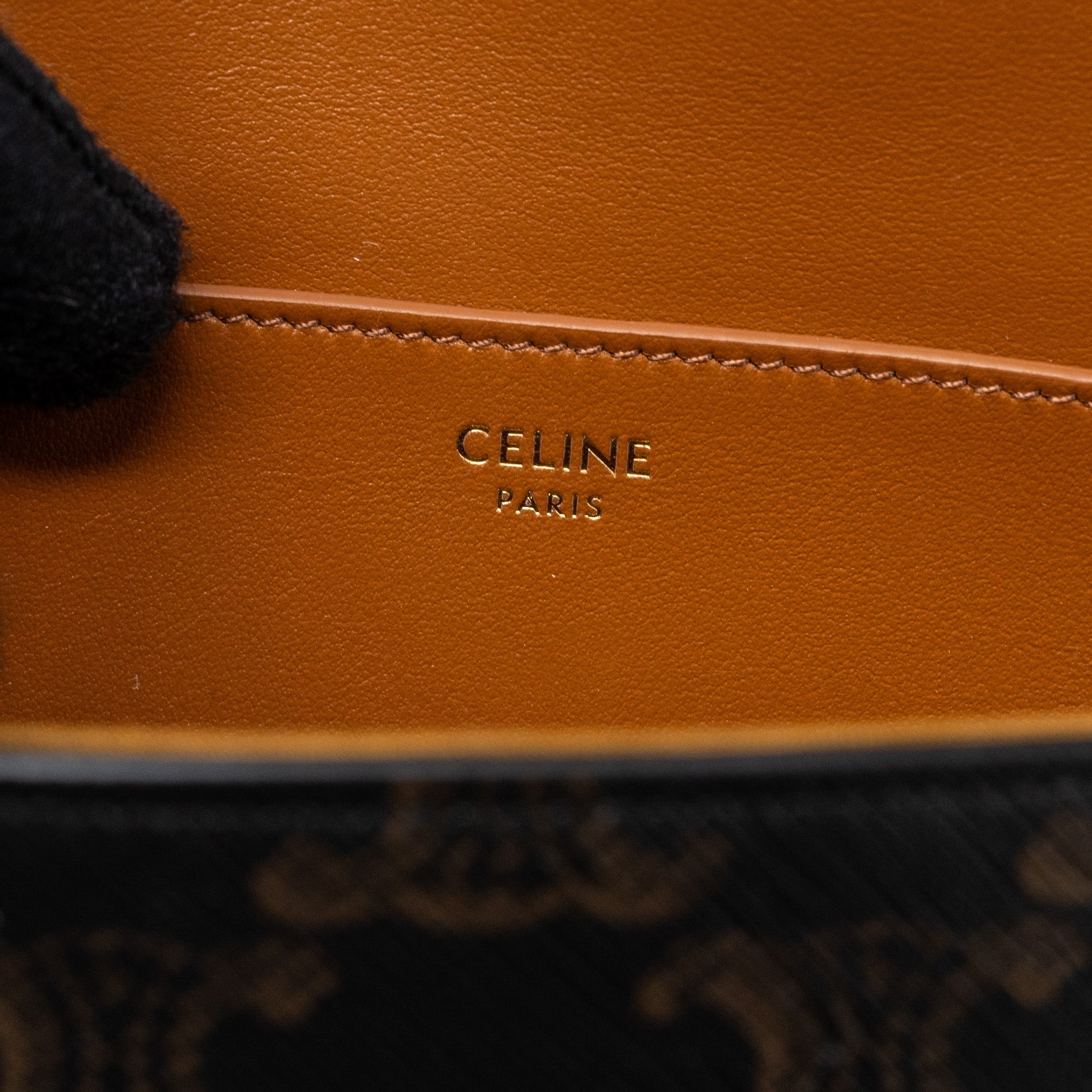 CELINE CLUTCH ON STRAP TABOU TRIOMPHE CANVAS/ CALFSKIN TAN GHW