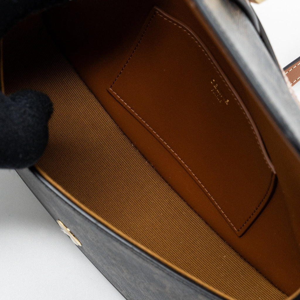 CELINE CLUTCH ON STRAP TABOU TRIOMPHE CANVAS/ CALFSKIN TAN GHW