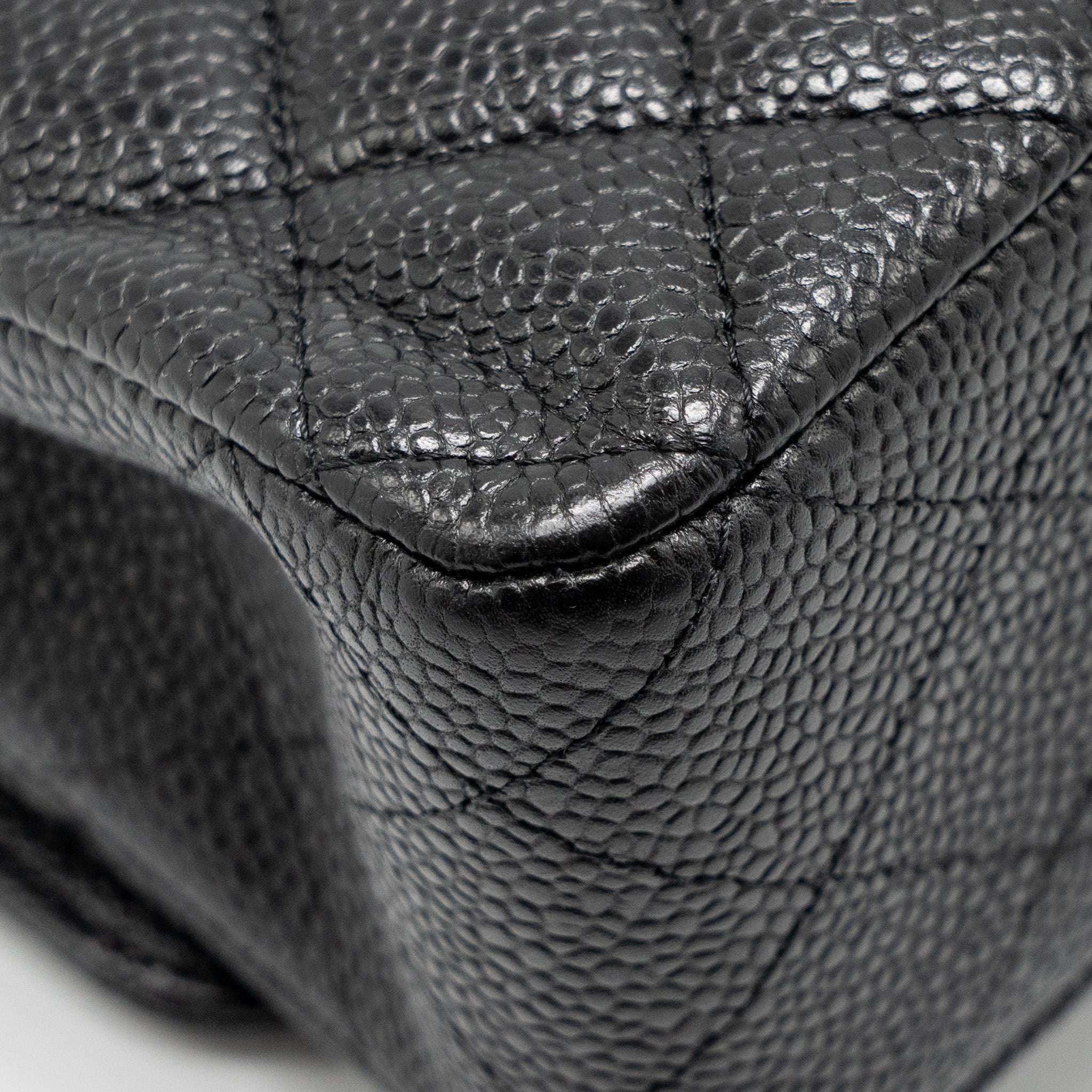 CHANEL MEDIUM CLASSIC DOUBLE FLAP BAG CAVIAR BLACK SHW