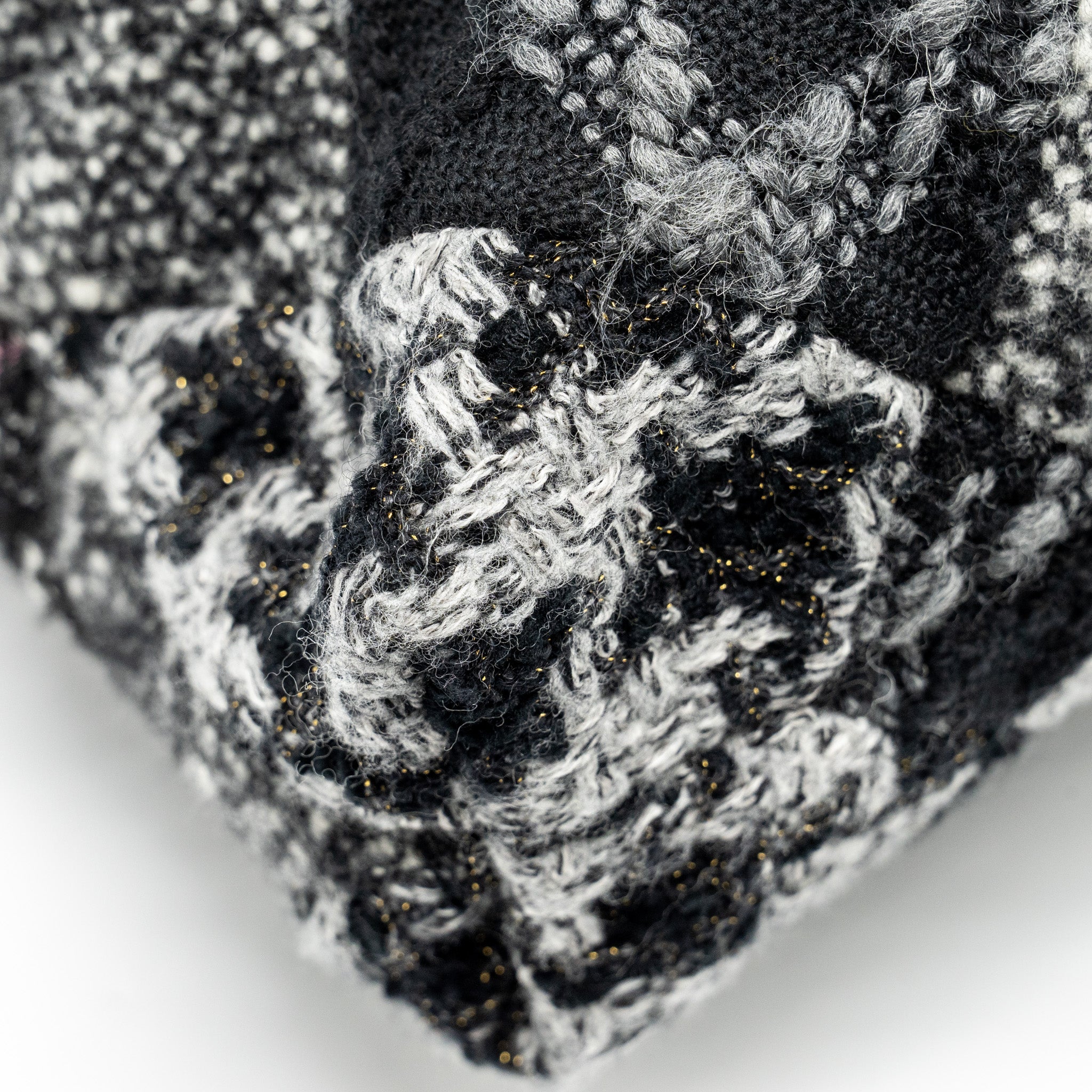 CHANEL MEDIUM 22 BAG FABRIC / TWEED MULTICOLOUR GHW (MICROCHIP)