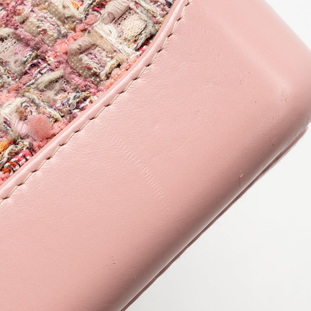 CHANEL SMALL GABRIELLE HOBO BAG TWEED/SHINY CALFSKIN PINK MULTICOLOURED HARDWARE
