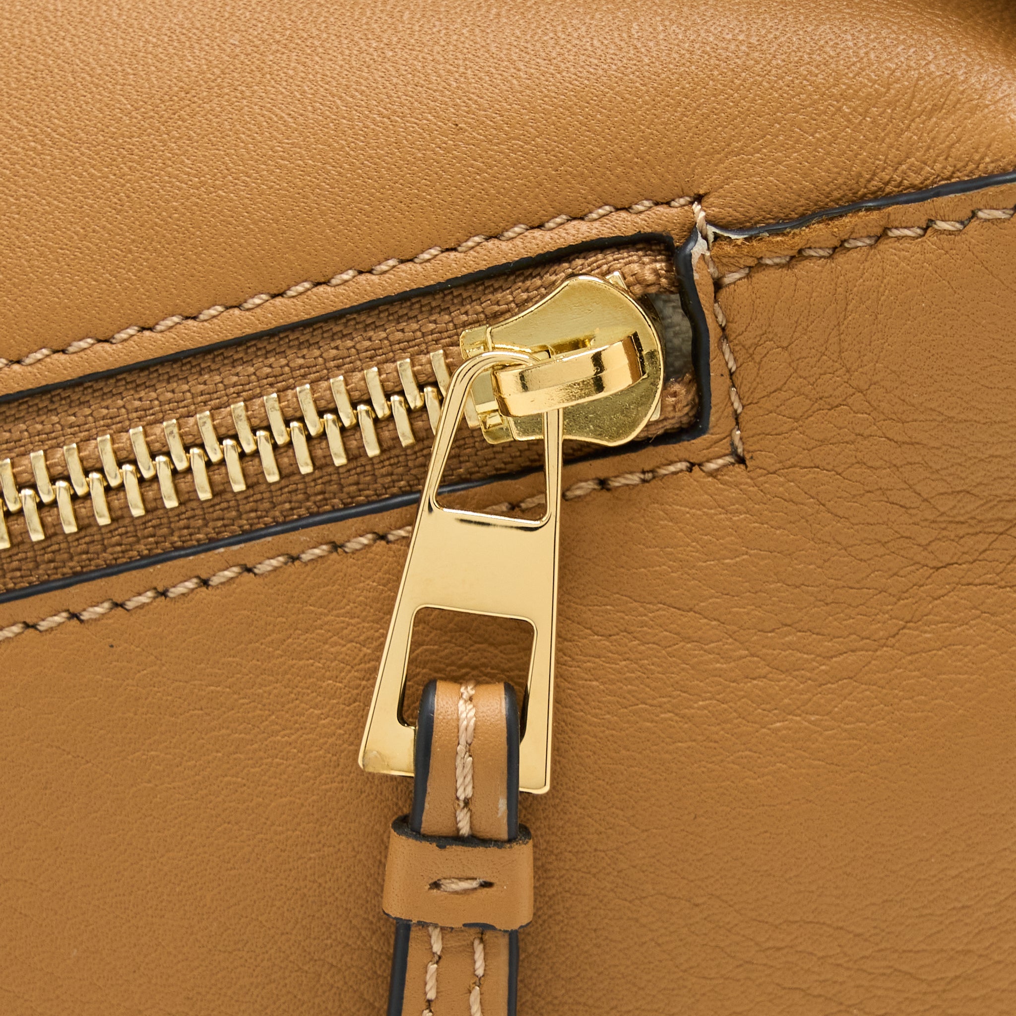 LOEWE PUZZLE HOBO BAG NAPPA CALFSKIN WARM DESERT GHW