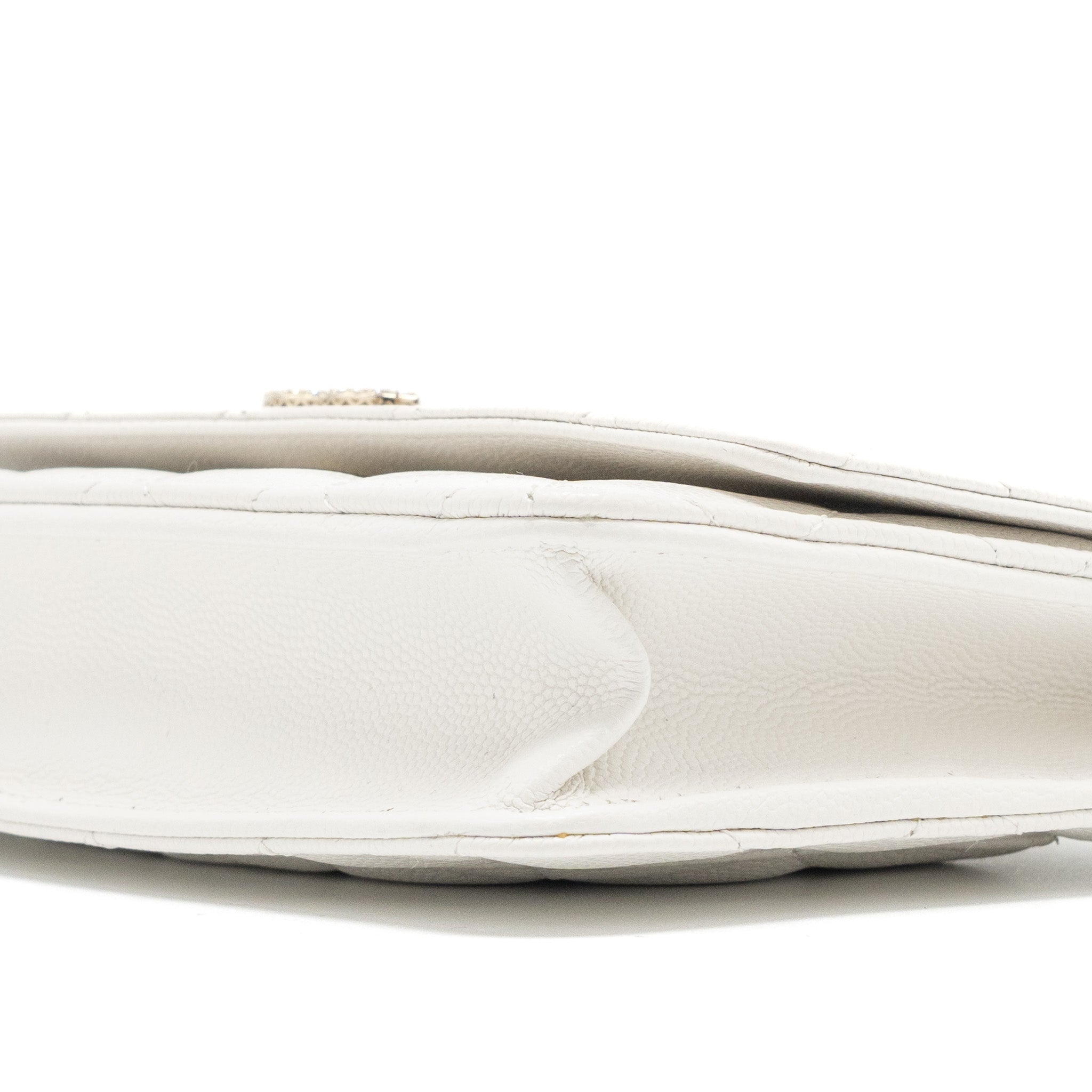 CHANEL DETAIL CRYSTAL CC LOGO WALLET ON CHAIN CAVIAR WHITE LGHW(MICROCHIP)