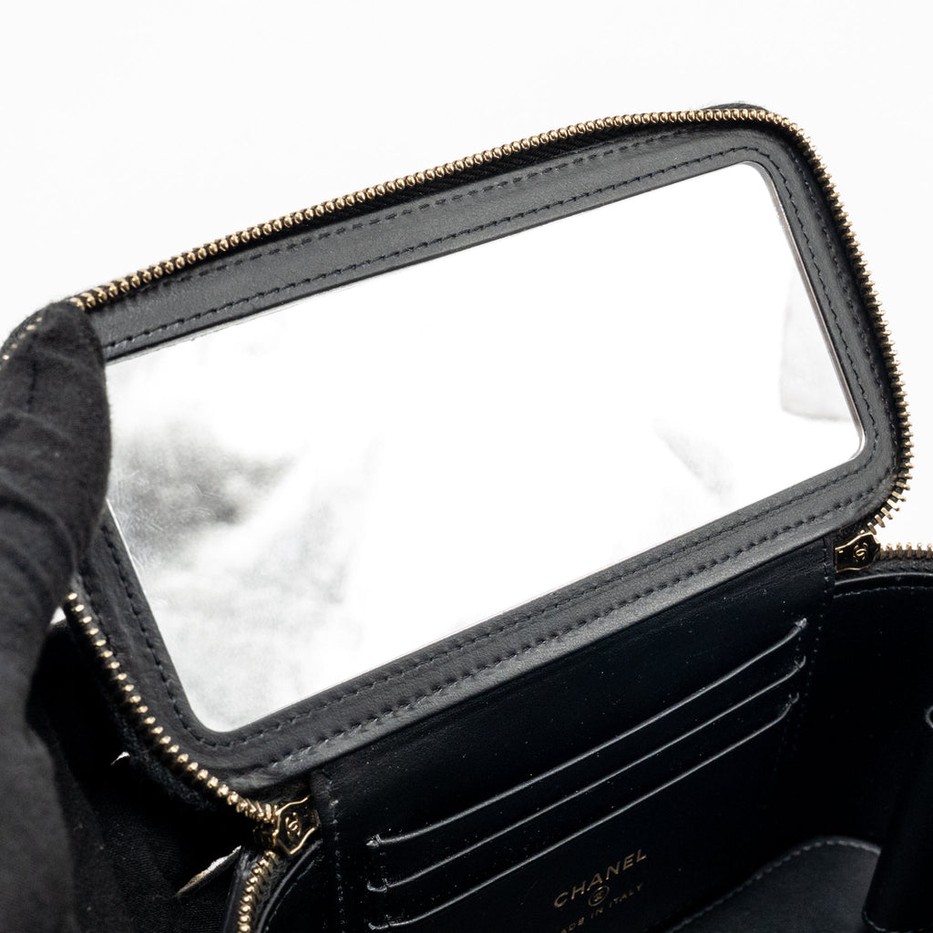 CHANEL LETTER TOP HANDLE LONG VANITY WITH CHAIN CAVIAR BLACK GHW