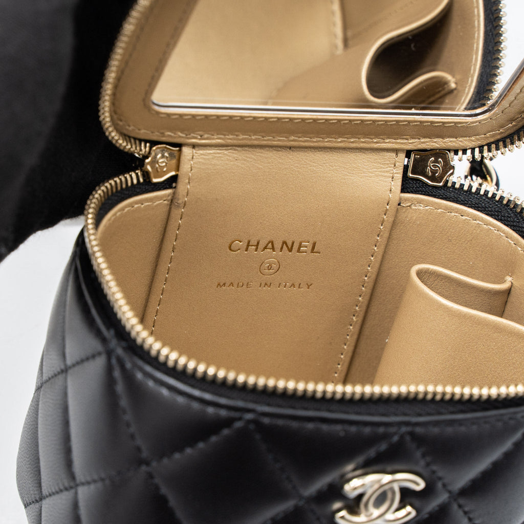 CHANEL 23C PEARL CRUSH MINI VANITY WITH CHAIN LAMBSKIN BLACK LGHW (MICROCHIP)