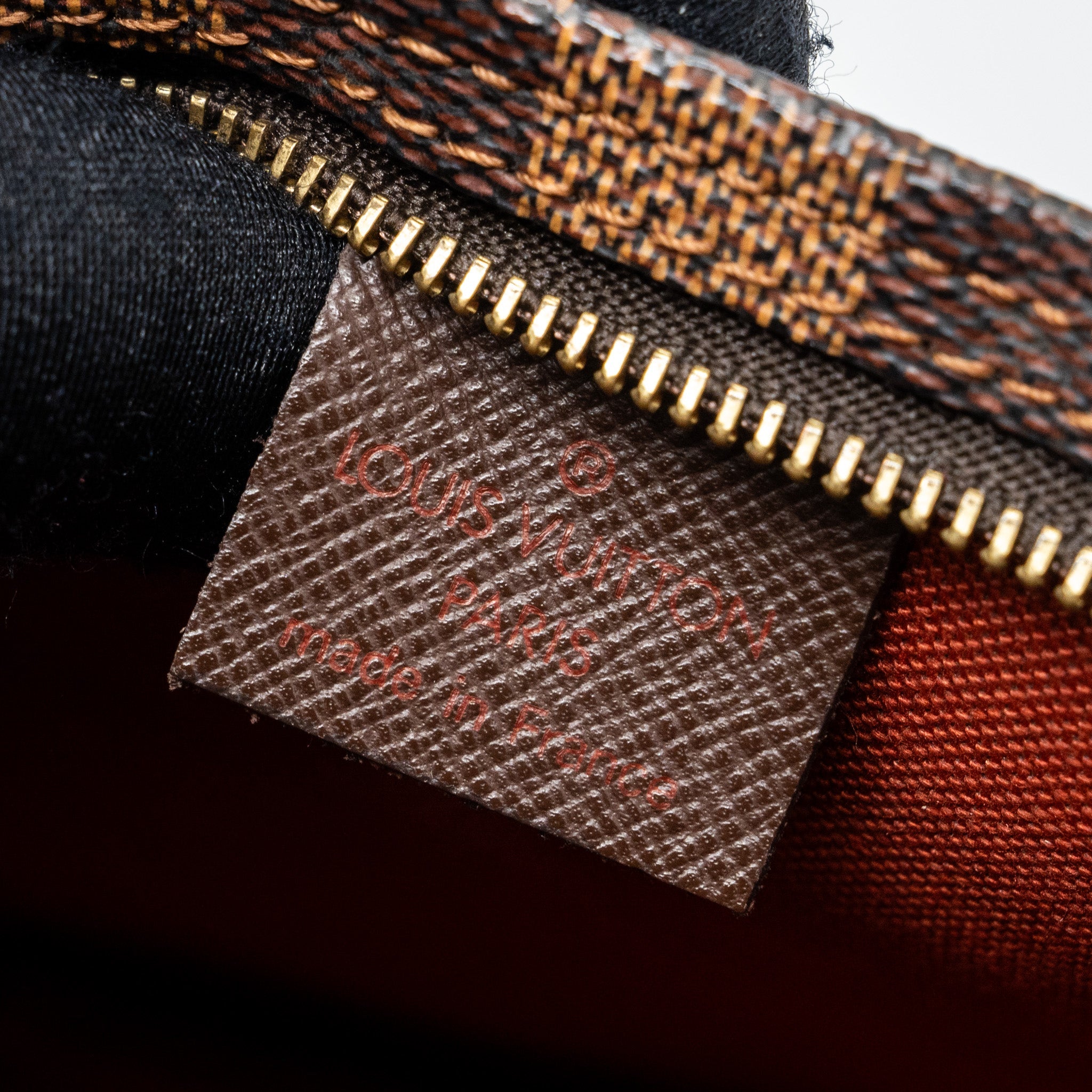 LOUIS VUITTON VINTAGE SQUARE SHOULDER BAG DAMIER EBENE GHW