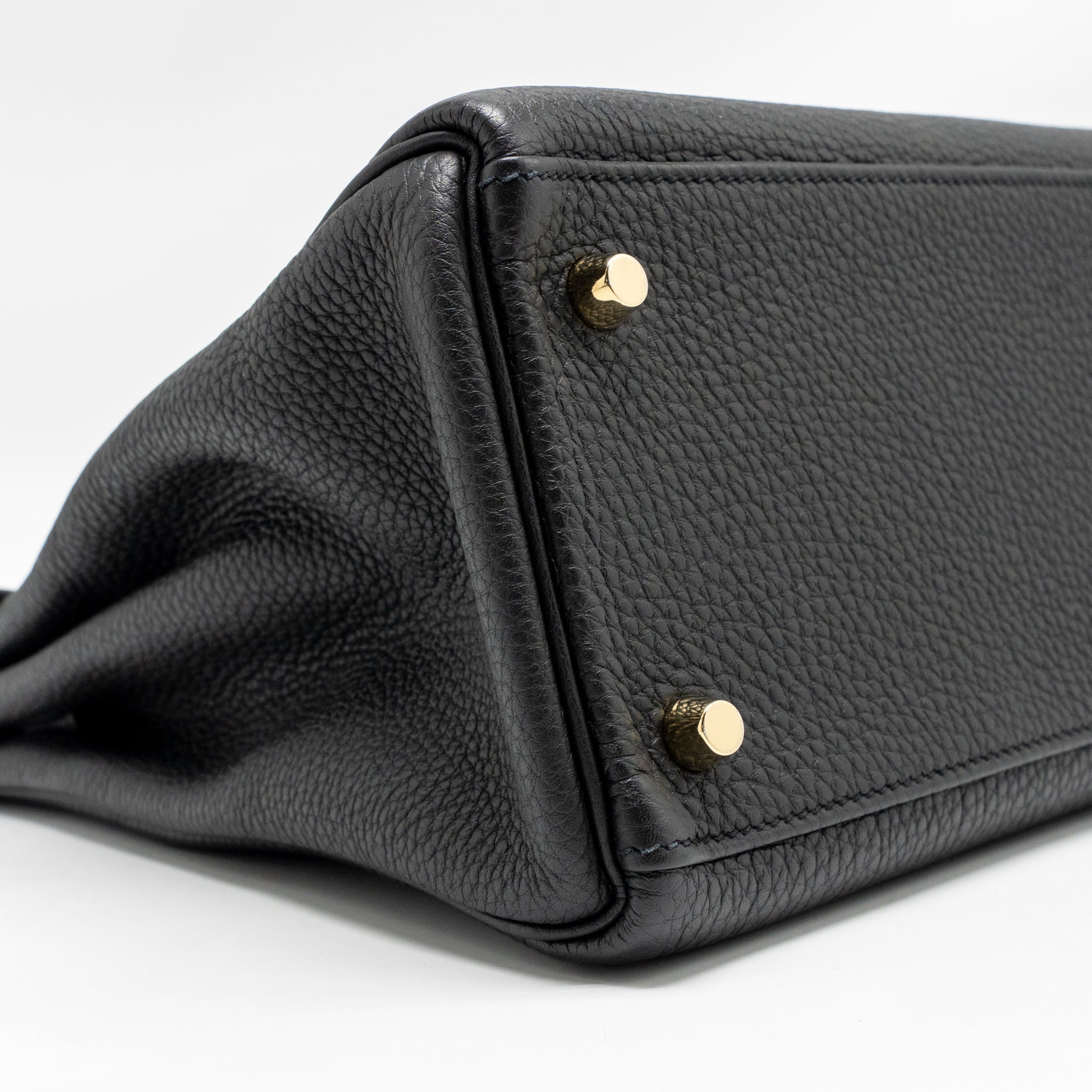 HERMES KELLY 28 TOGO BLACK GHW