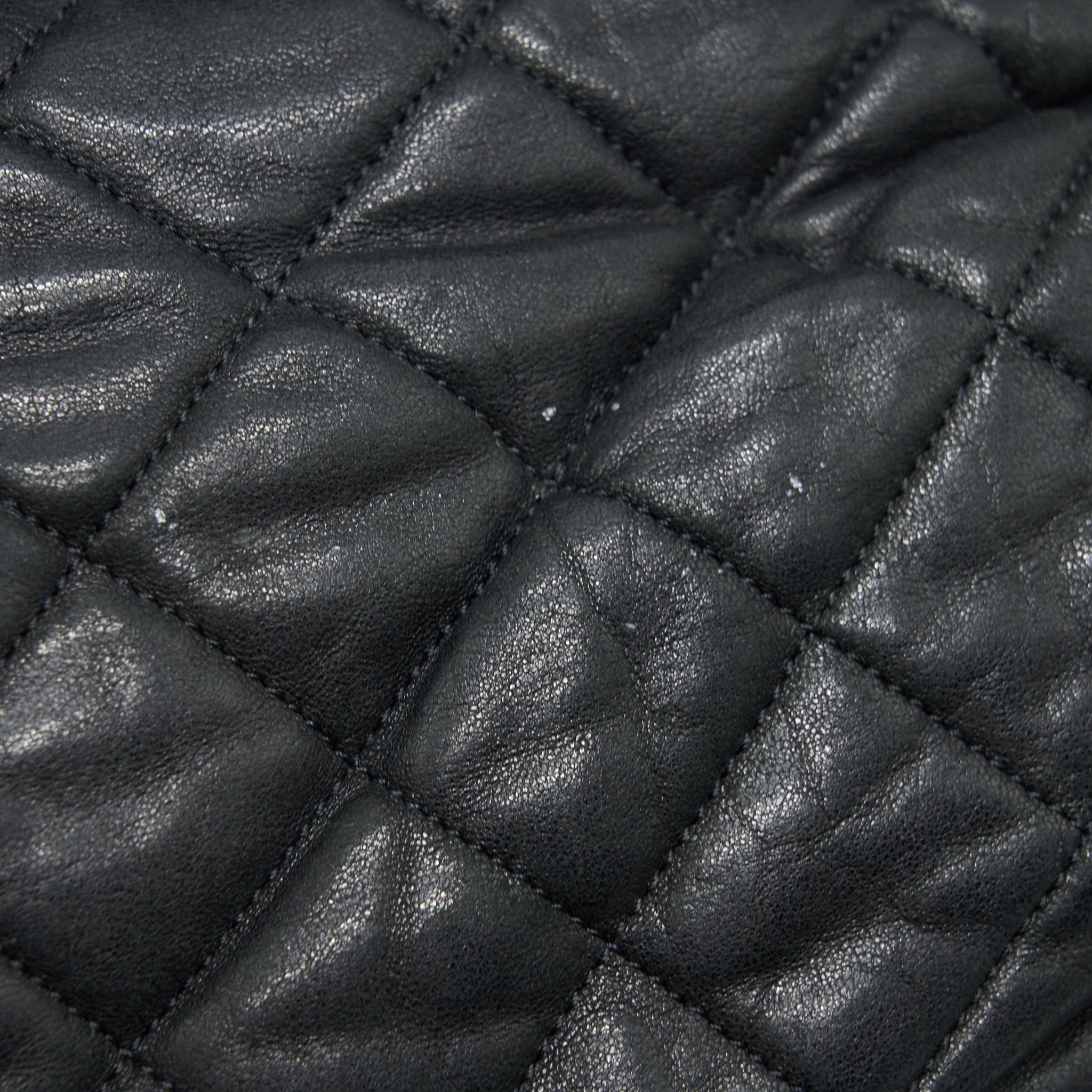 CHANEL QUILTED LEATHER WITH CHAIN SHOULDER BAG BLACK SHW