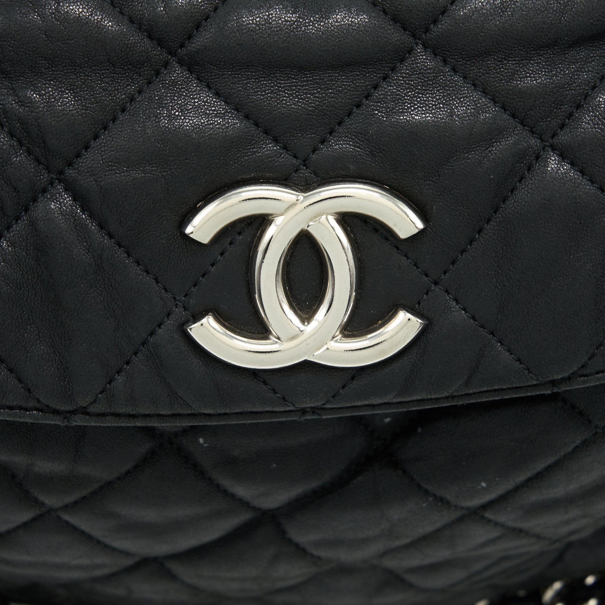 CHANEL QUILTED LEATHER WITH CHAIN SHOULDER BAG BLACK SHW