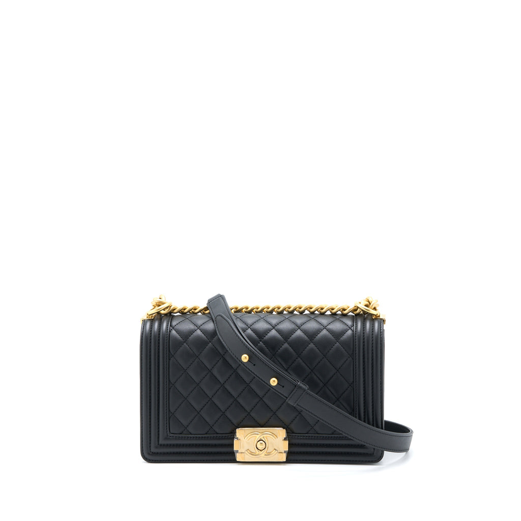 CHANEL MEDIUM BOY BAG CALFSKIN BLACK GHW (MICROCHIP)