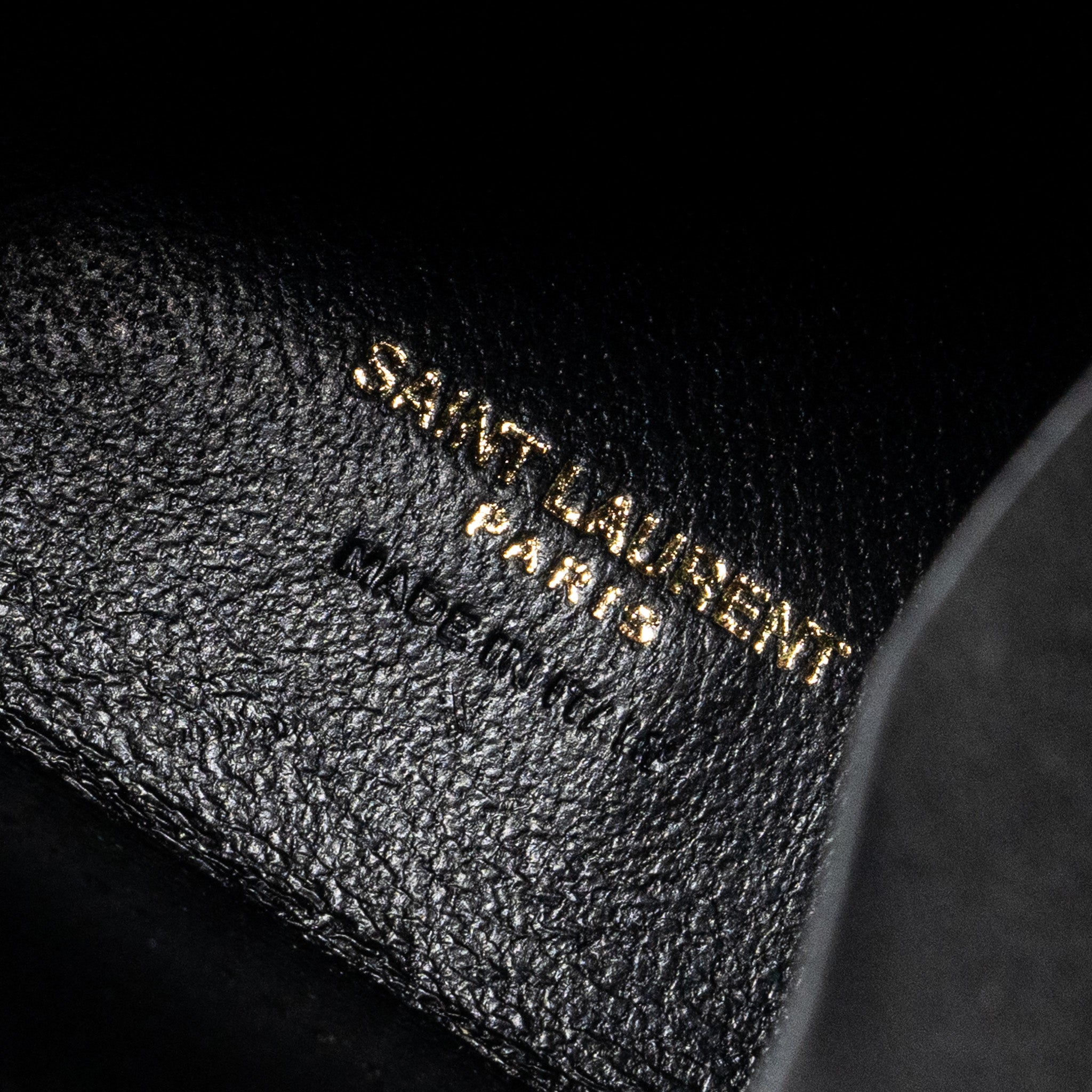 SAINT LAURENT/YSL PYRAMID CLUTCH PATENT ROUGE GHW