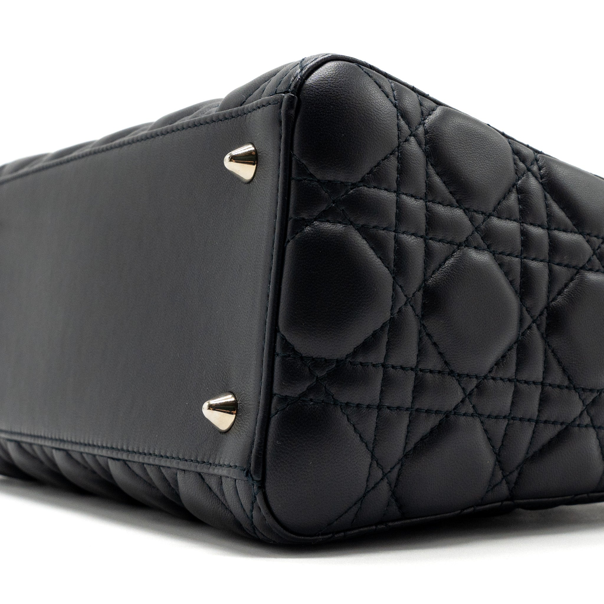 DIOR MEDIUM LADY DIOR LAMBSKIN BLACK SHW