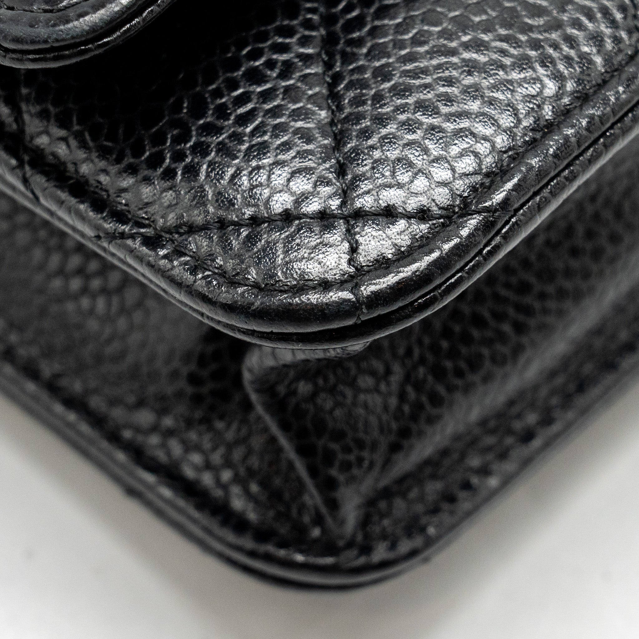 CHANEL CLASSIC WALLET ON CHAIN CAVIAR BLACK SHW