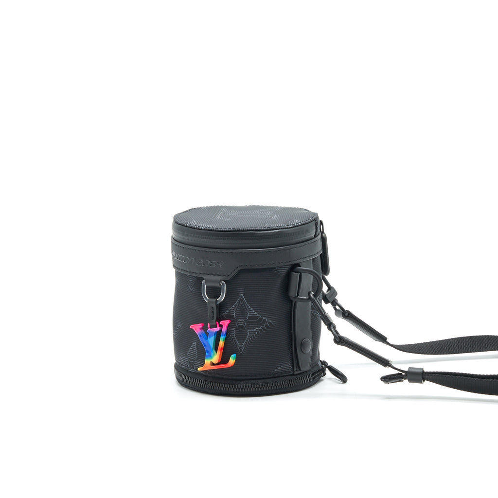 LOUIS VUITTON 2054 EXPANDABLE POLOCHON