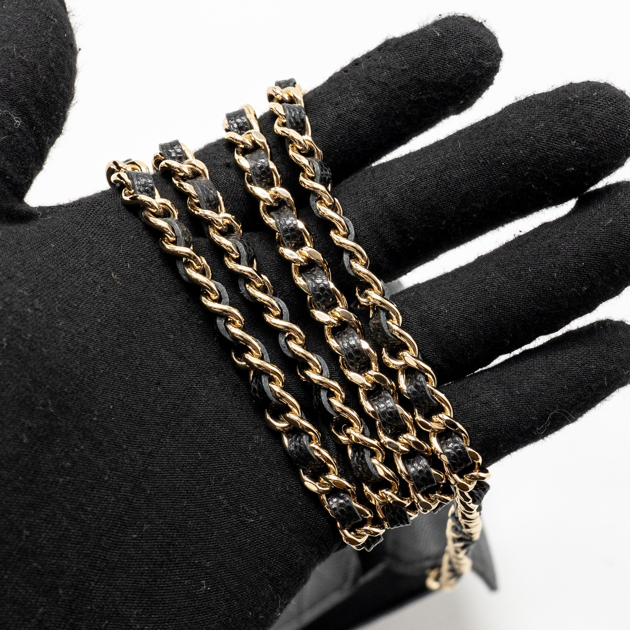 CHANEL 23P MINI CLUTCH WITH CHAIN CAVIAR BLACK LGHW (MICROCHIP)