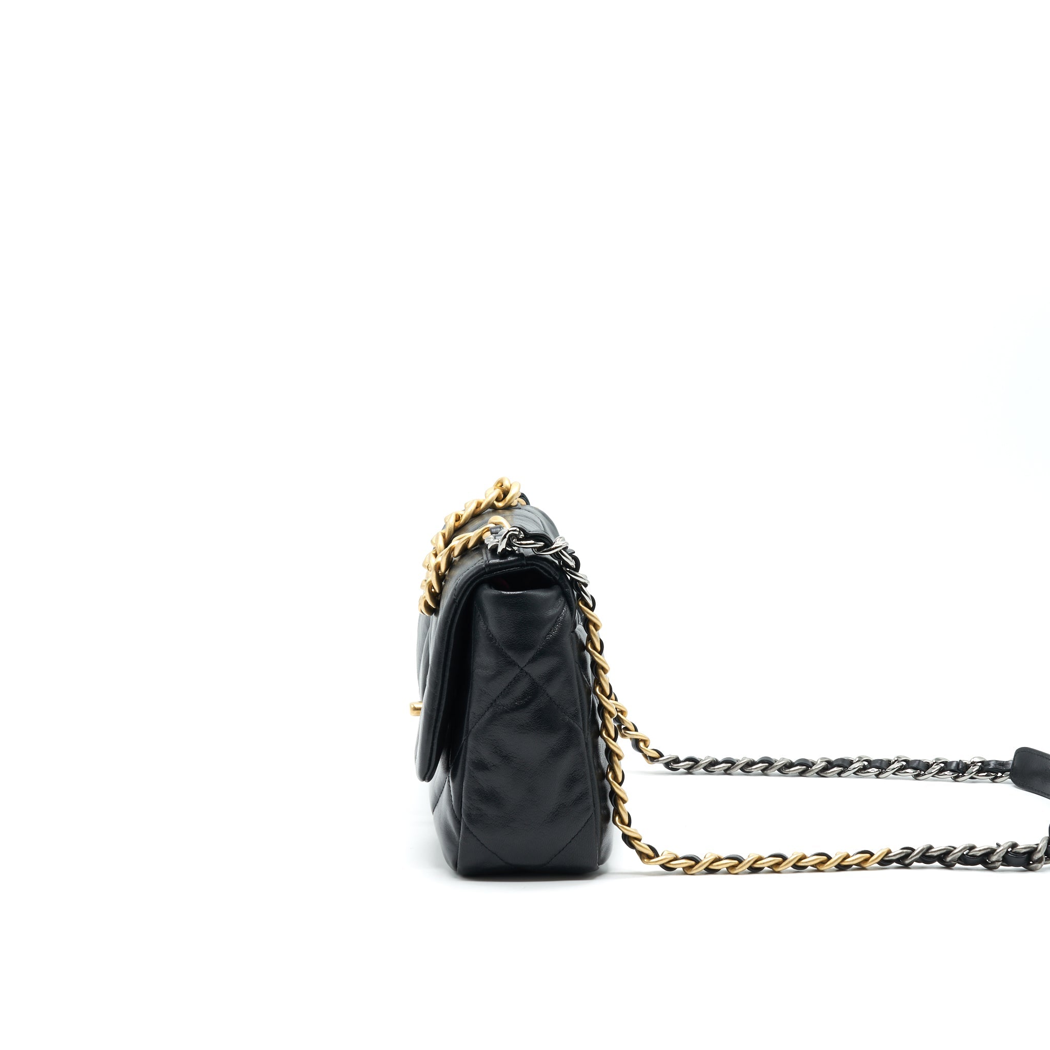 CHANEL 19 SMALL IN BLACK GOATSKIN LEATHER