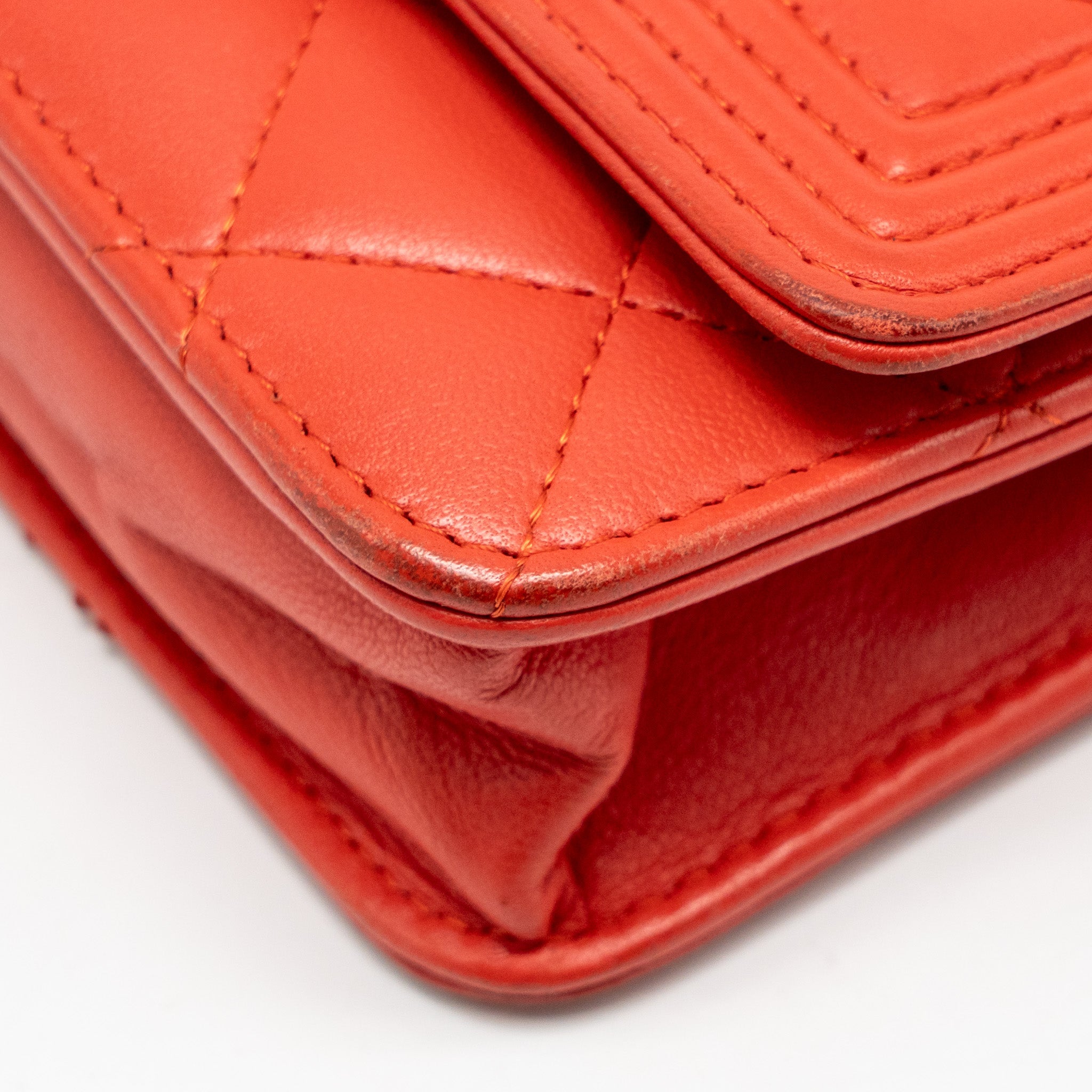 CHANEL BOY WALLET ON CHAIN LAMBSKIN RED RUTHENIUM SILVER HARDWARE