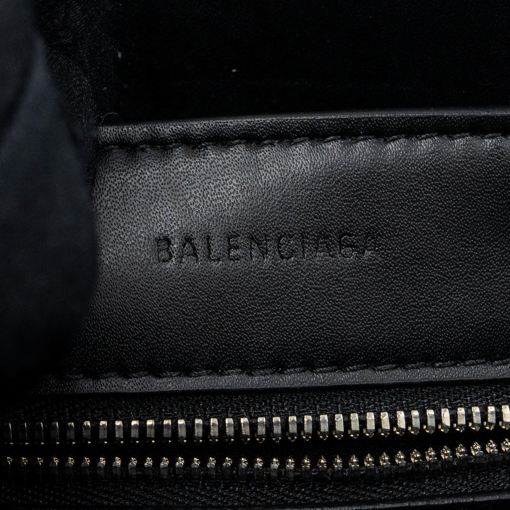 BALENCIAGA XXS EVERYDAY TOTE BAG CROC-EMBOSSED CALFSKIN GREY SHW