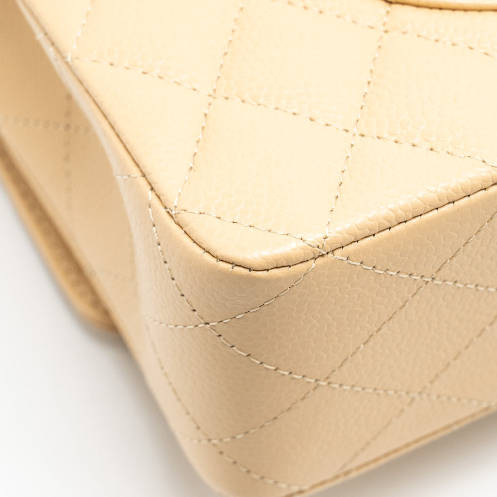 CHANEL MEDIUM CLASSIC DOUBLE FLAP BAG CAVIAR BEIGE GHW