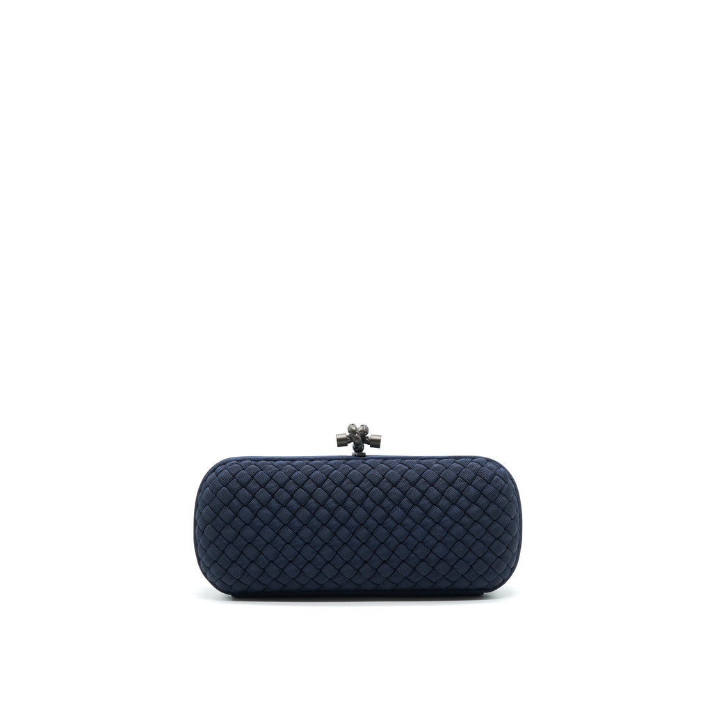 BOTTEGA VENETA KNOT CLUTCH IN NAVY WITH RUTHENIUM HARDWARE