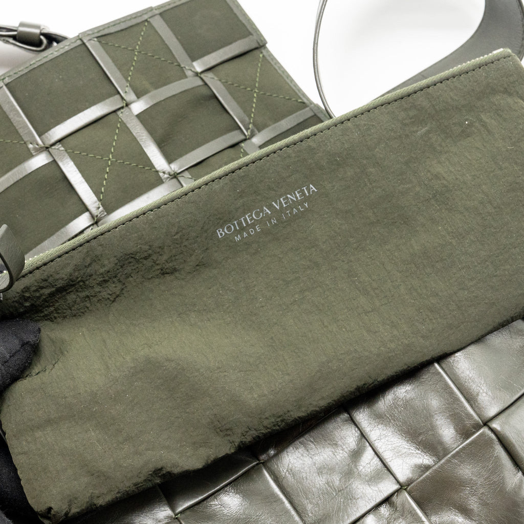BOTTEGA VENETA CASSETTE CROSSBODY BAG LAMBSKIN DARK GREEN RUTHENIUM SHW