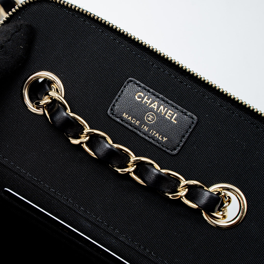 CHANEL LONG VANITY WITH GIANT CHAIN TWEED/LAMBSKIN BLACK LGHW