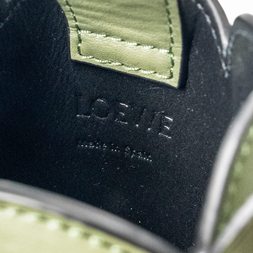 LOEWE ELEPHANT POCKET CALFSKIN AVOCADO GREEN