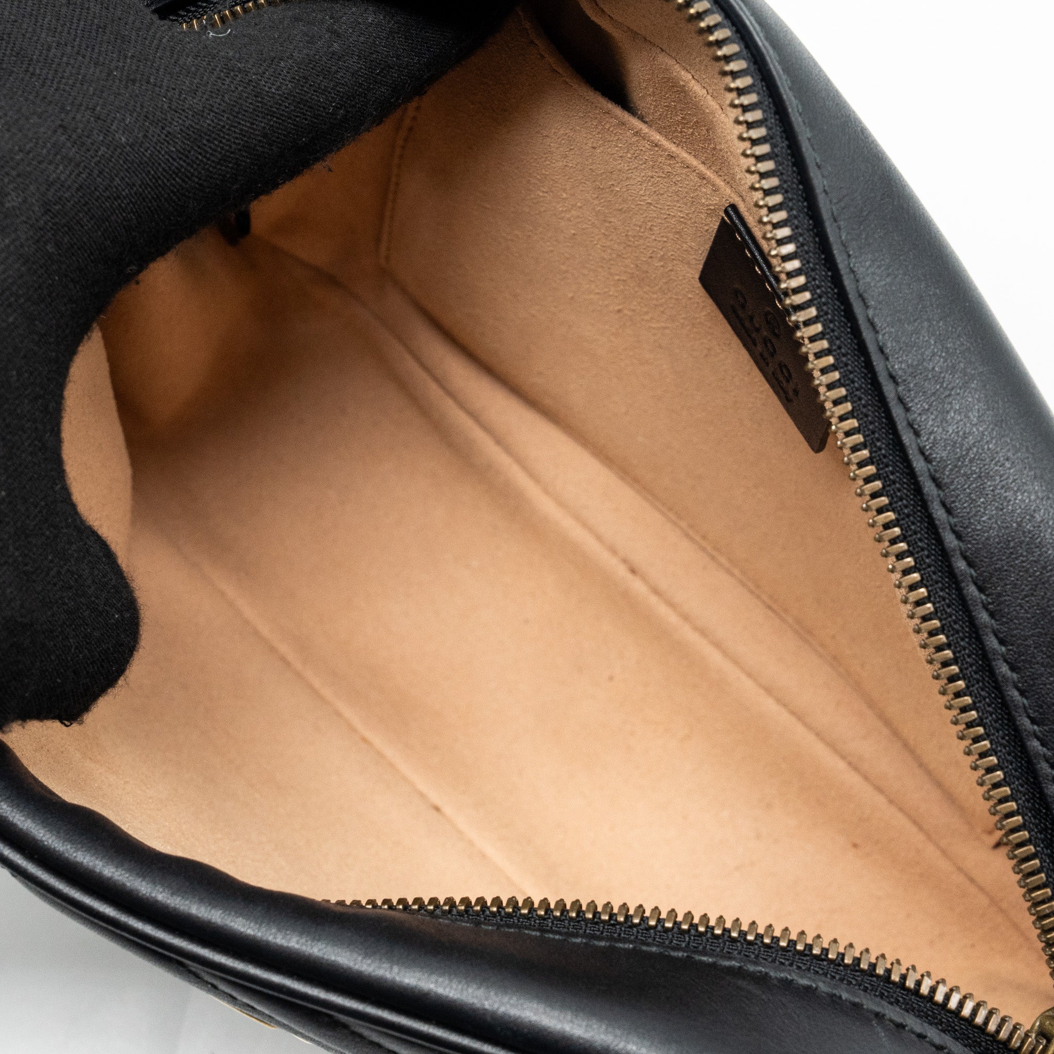GUCCI GG MARMONT MATELASSE CAMERA SHOULDER BAG LEATHER BLACK GHW