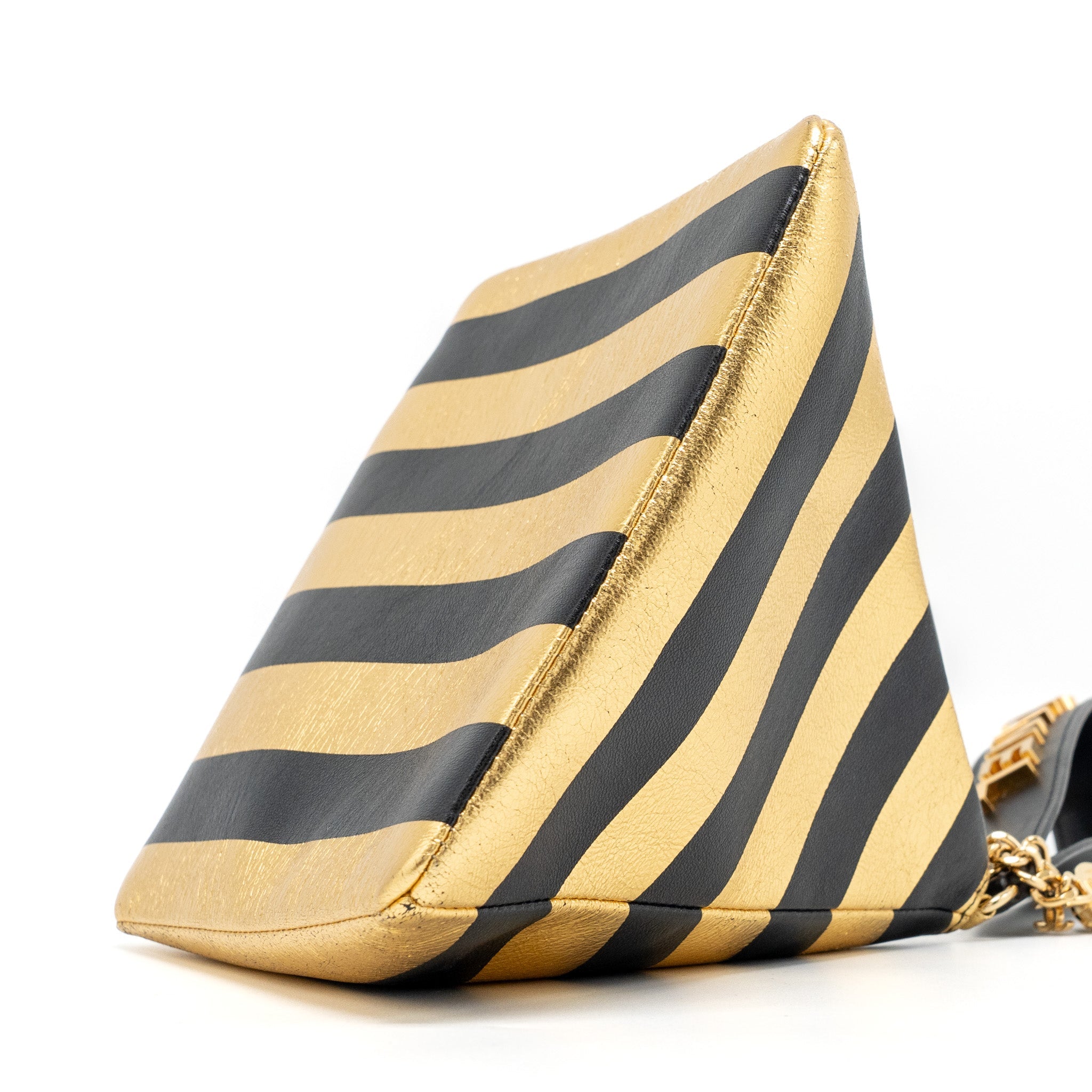 CHANEL 19A CC KHEOPS MISCELLANEOUS PYRAMID CLUTCH LAMBSKIN/METALLIC GOLD/ BLACK GHW