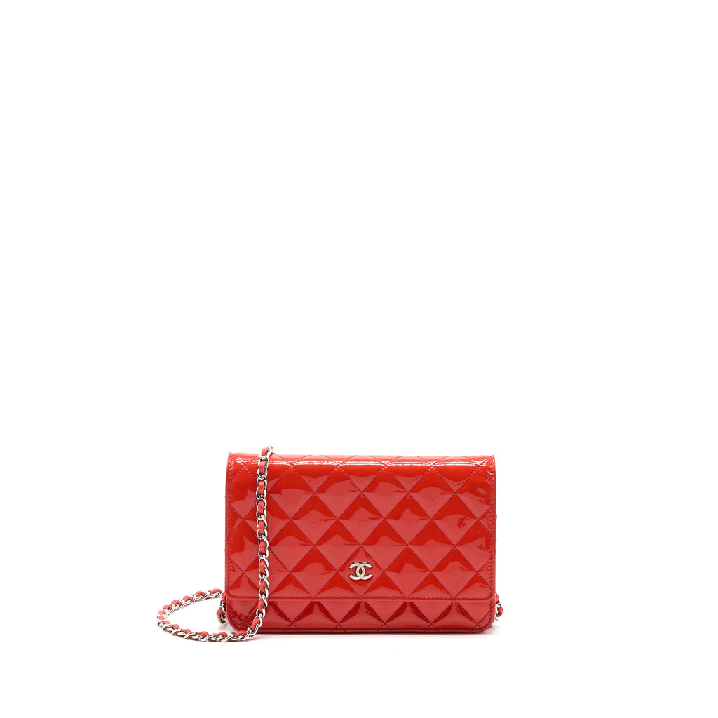 CHANEL CLASSIC WALLET ON CHAIN PATENT RED SHW